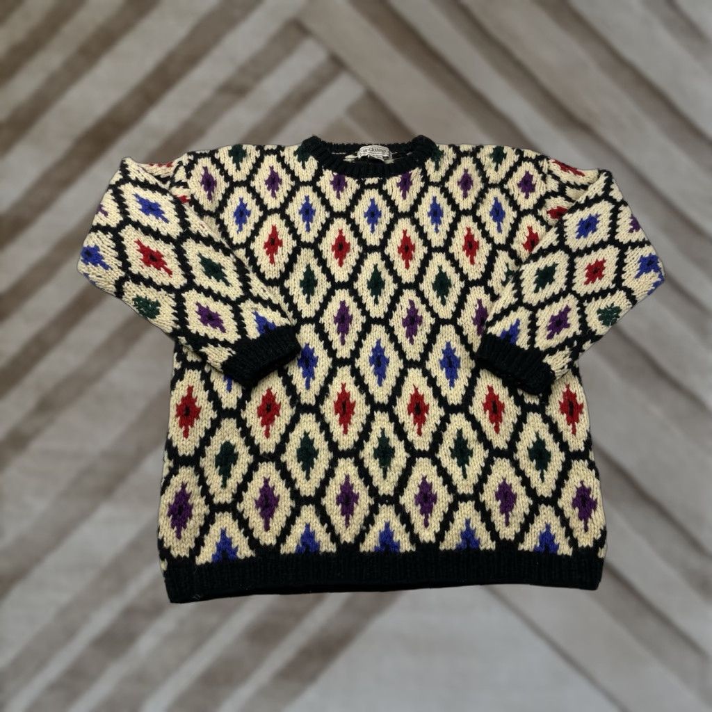 Gap VINTAGE Gap Sweater Women's Knit Wool Pullover Medium Cream Geometric Diamond Nordic Oversized Geometric Pattern Wool Knit Pullover M Women Size M / US 6-8 / IT 42-44 - 1 Thumbnail