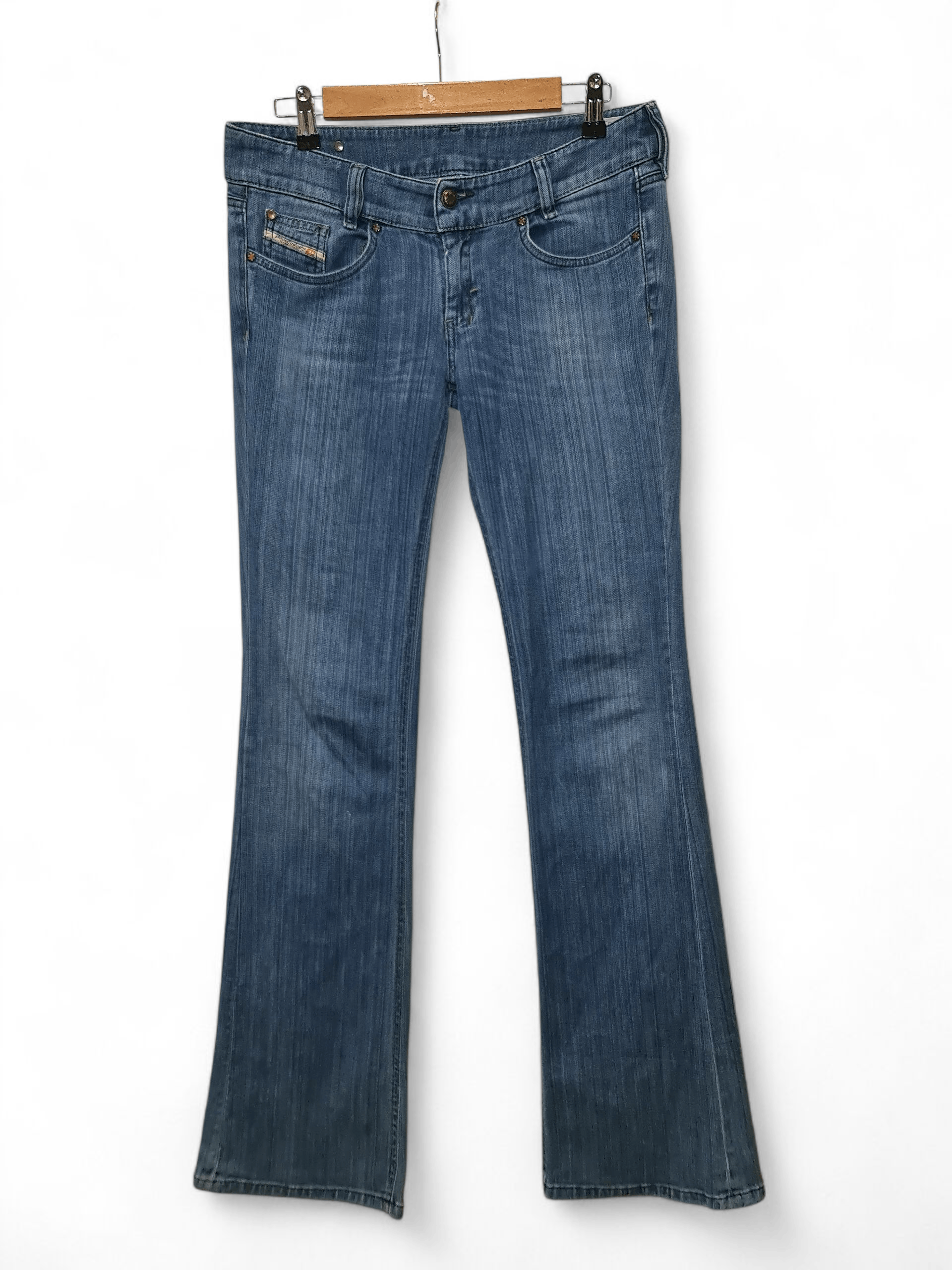 Diesel Vintage Diesel Flared Y2K Low-Rise Bootcut Washed Denim Size 30" / US 8 / IT 44 - 2 Thumbnail