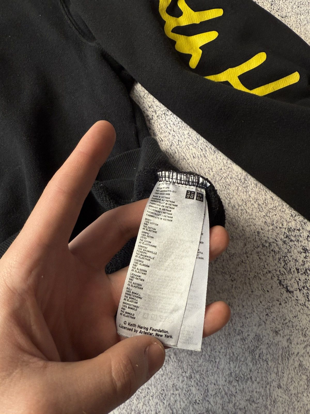 Other Vintage Keith Haring x Uniqlo Sweatshirt Crewneck Size US M / EU 48-50 / 2 - 15 Thumbnail