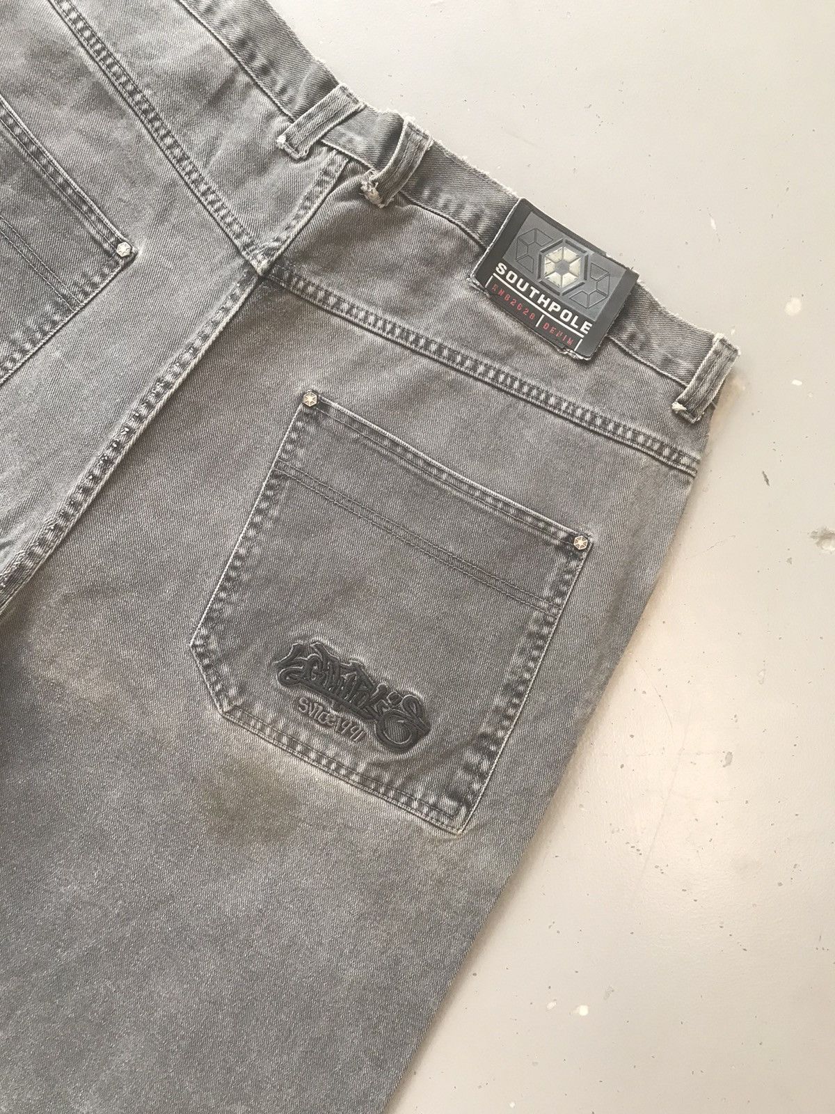 Southpole × Vintage Vintage faded Southpole logo embroidered skater denim jort Size US 42 / EU 58 - 9 Thumbnail