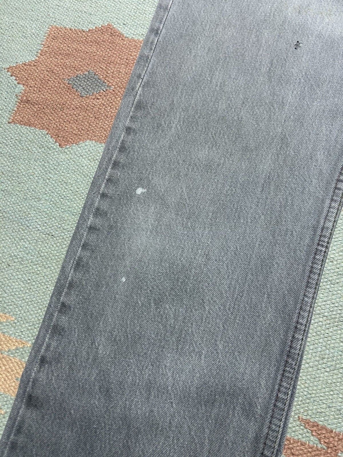 Vintage Vintage 80s Levi’s 501 jeans gray faded black made USA 31x30 Size US 31 - 7 Thumbnail