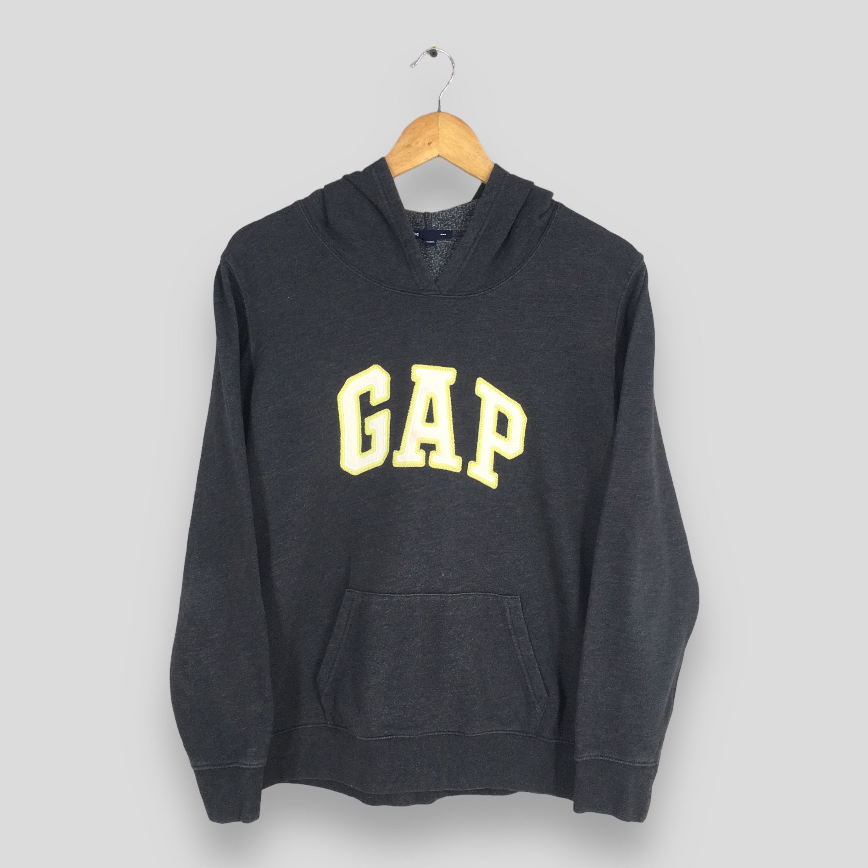 Gap × Vintage Vintage Gap Streetwear Sweatshirt Large Size US L / EU 52-54 / 3 - 1 Thumbnail