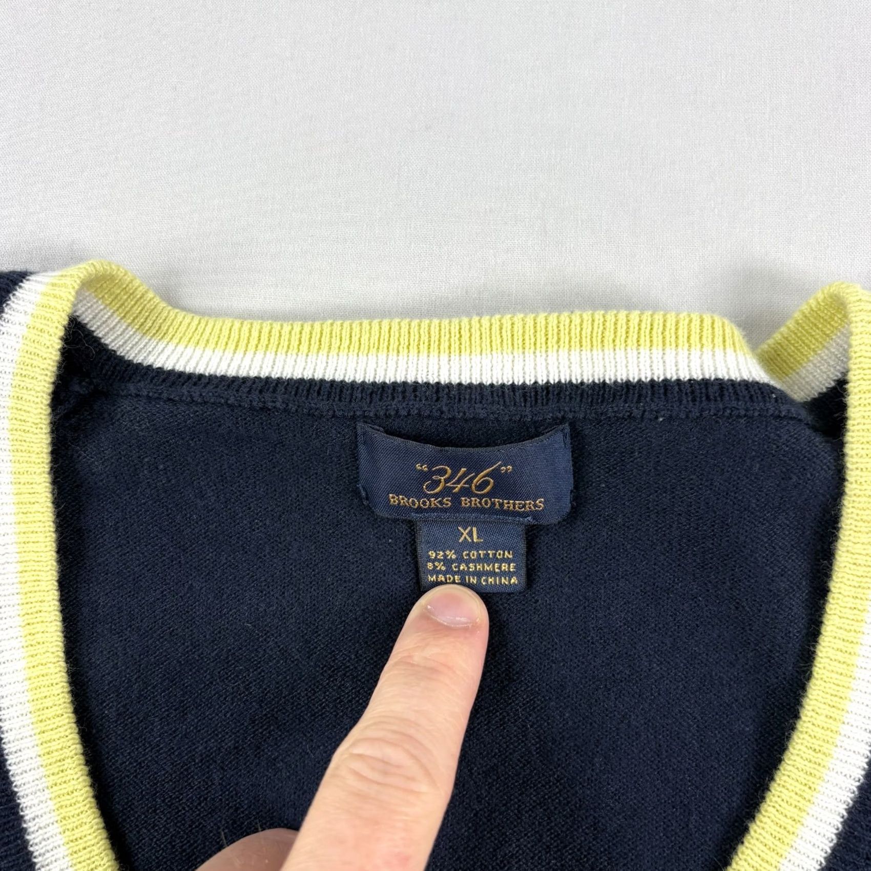 Brooks Brothers Brooks Brothers Sweater Mens XL Blue V-Neck Pullover Stretch Preppy Tennis Casual Regular Shirt Size US XL / EU 56 / 4 - 2 Thumbnail