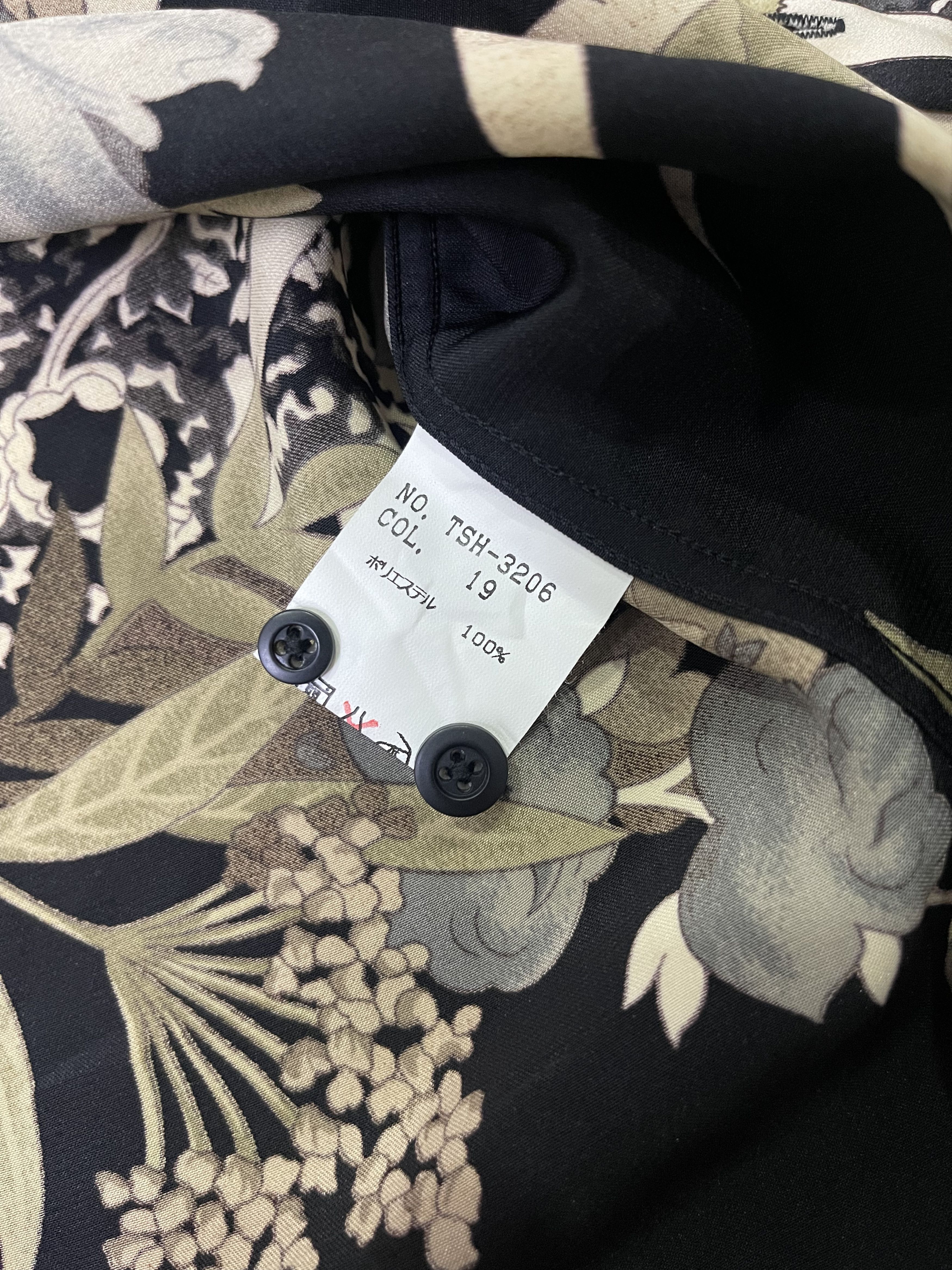 Le Grande Bleu (L.G.B.) × Tornado Mart Tornado Mart Hawaii Satin Shirt Size US M / EU 48-50 / 2 - 10 Thumbnail