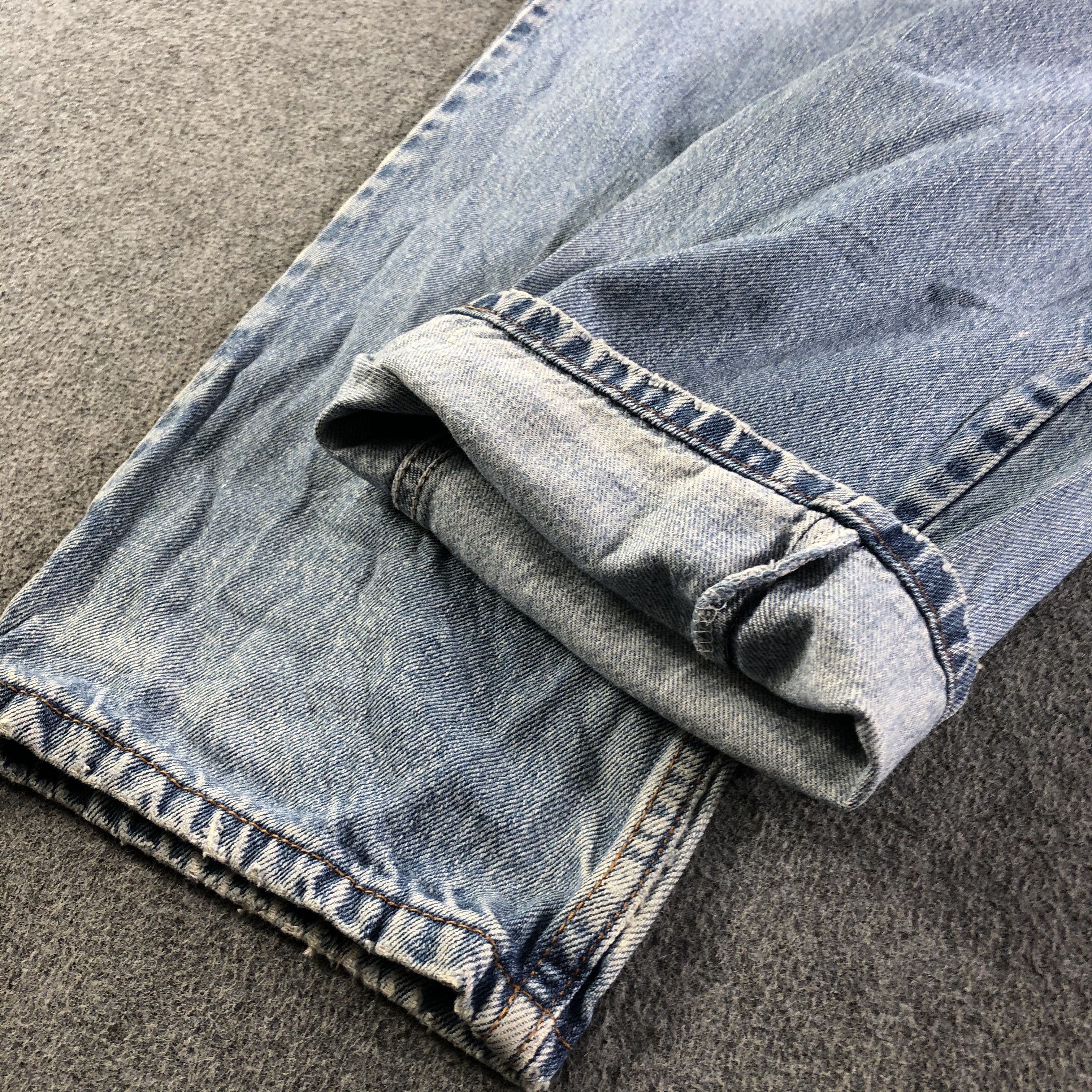 Levi's Vintage Light Wash Levis 550 Jeans-J3261 Size US 37 - 7 Thumbnail
