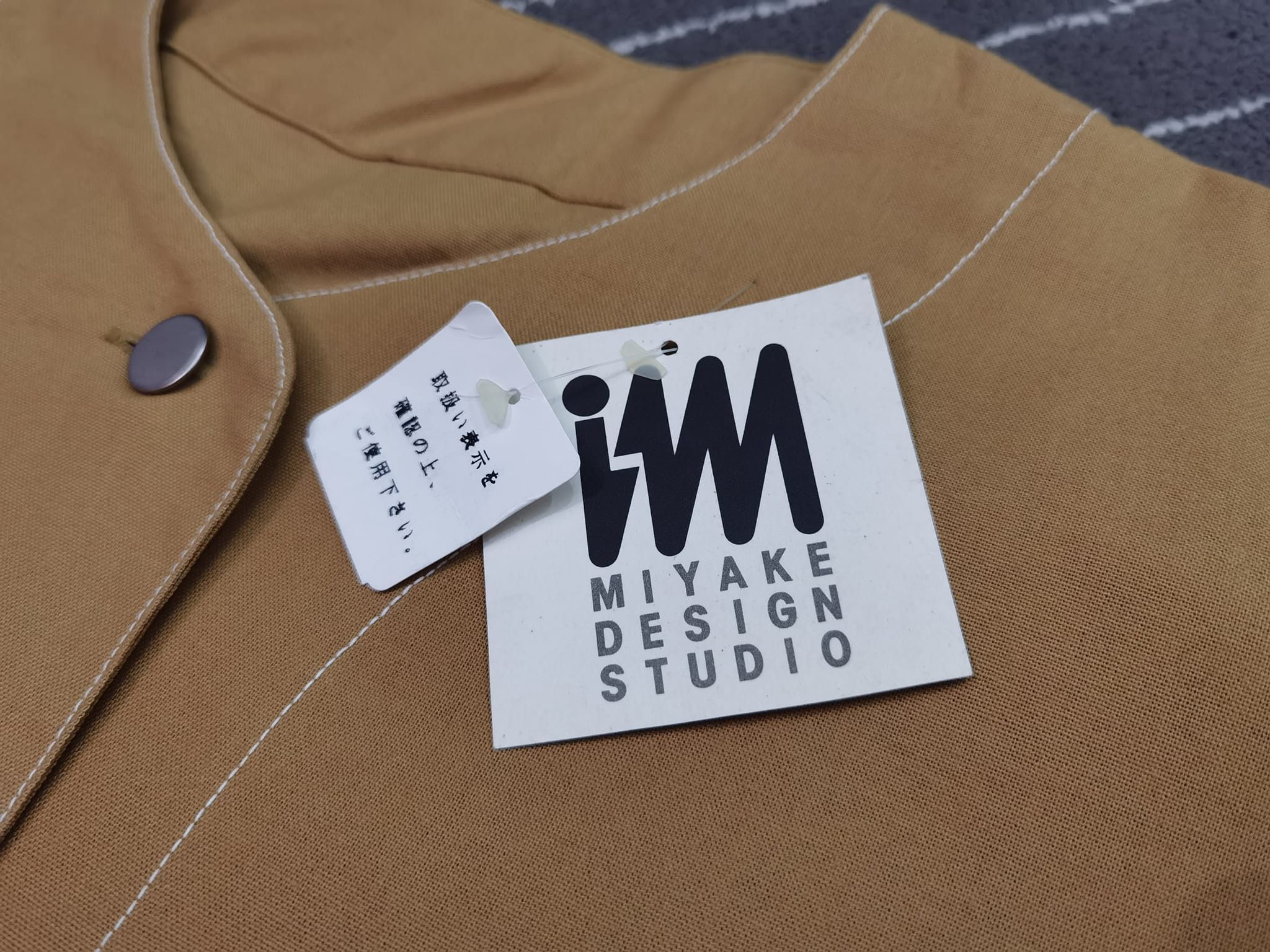 Issey Miyake Issey Miyake by MIYAKE DESIGN STUDIO M 7114 Size M / US 6-8 / IT 42-44 - 7 Thumbnail