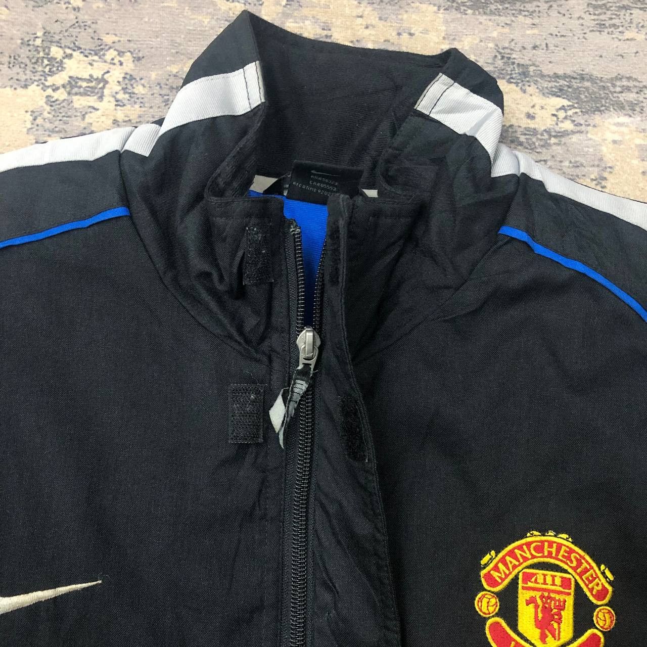Nike Y662 MANCHESTER UNITED NIKE JACKETS Size US L / EU 52-54 / 3 - 8 Thumbnail