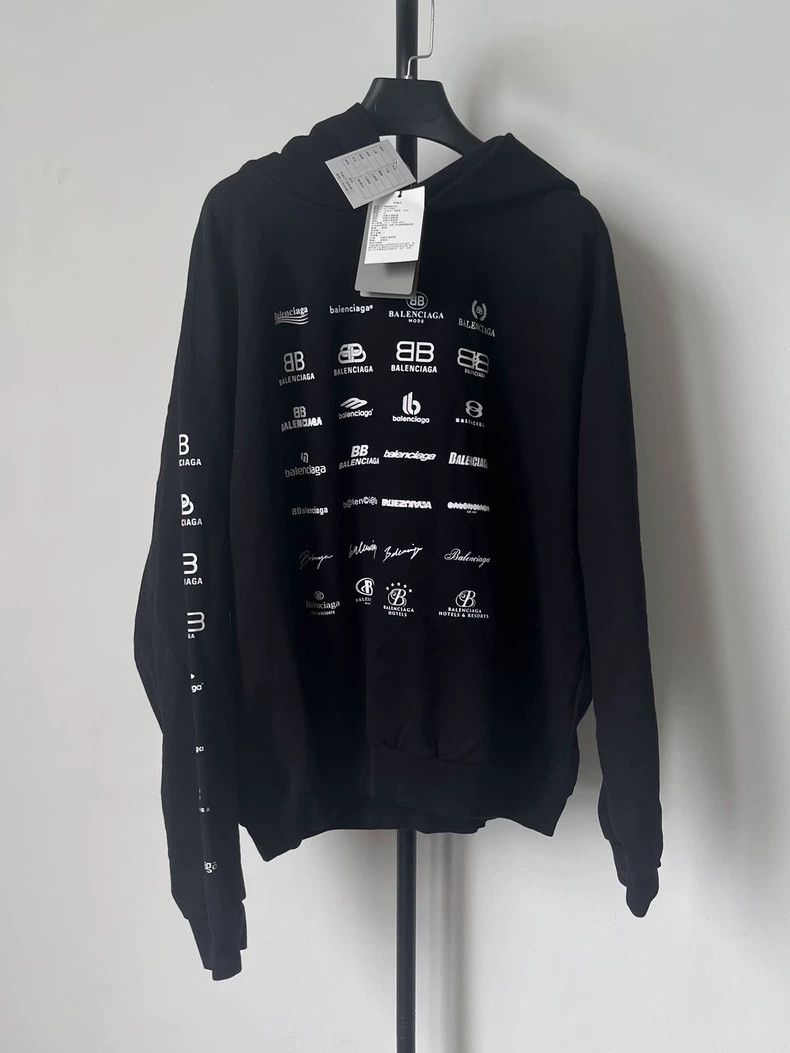 Balenciaga Balenciaga Letter Logo Long Sleeve Hoodie - dmc Size US XS / EU 42 / 0 - 1 Thumbnail