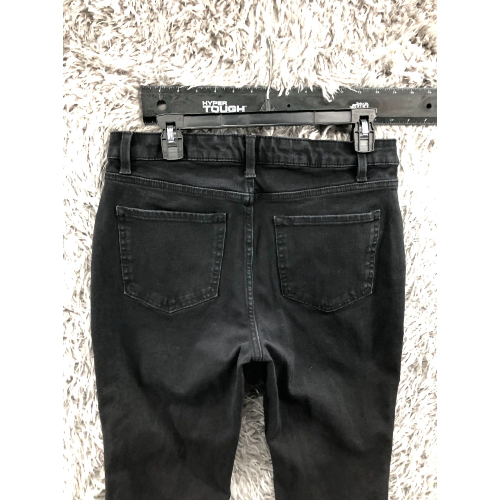 Vintage Time And Tru Jeans Time And TRU Skinny Jeans Black Dark Wash Size 12 Womens Regular Rise 8.5-10.5 Inseam 28 in Cotton Denim 5-Pocket Zipper Button Size 34" / US 12 / IT 48 - 6 Thumbnail