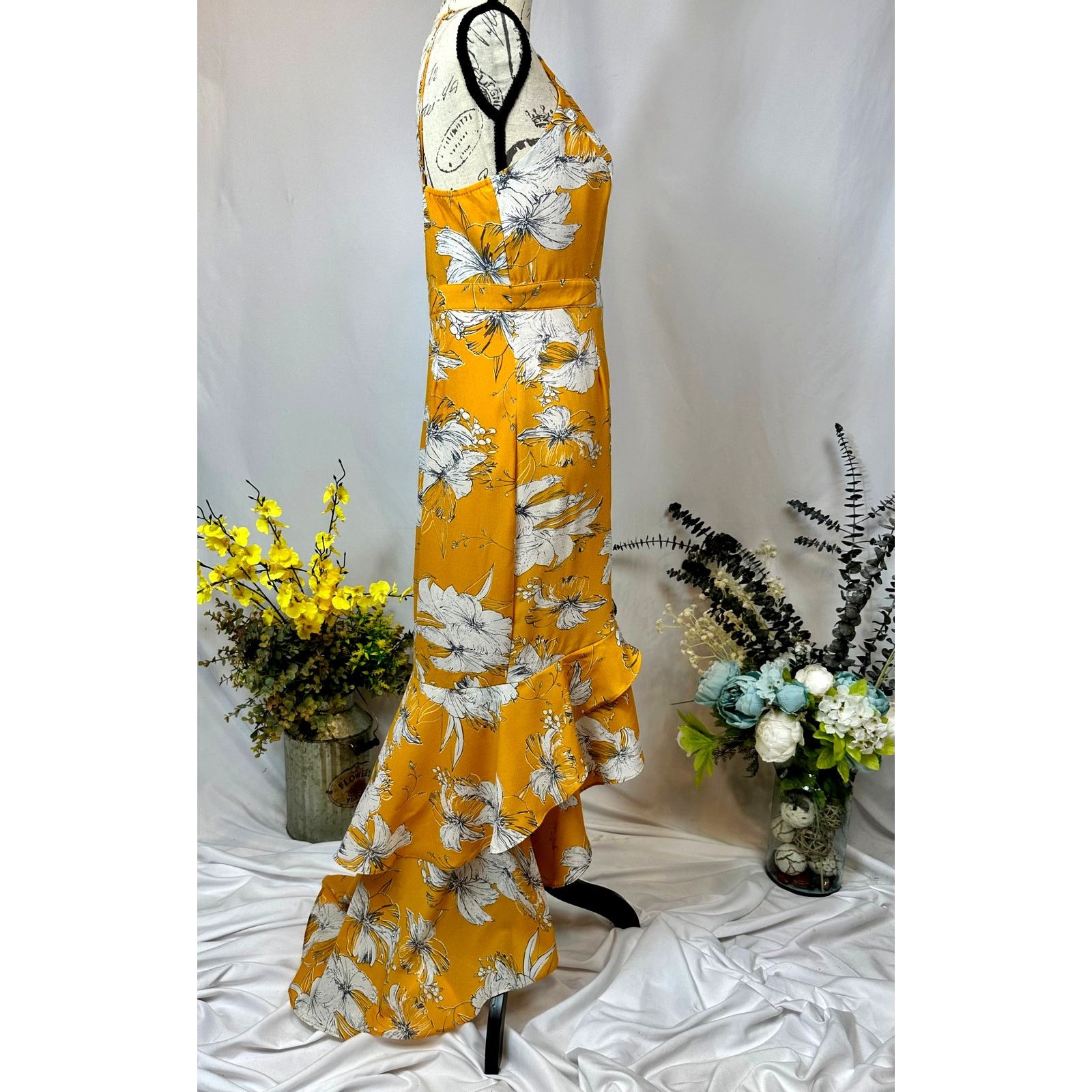 Other Lulu’s Darling Daylily Mustard Floral Hi-Lo Maxi Dress M Size M / US 6-8 / IT 42-44 - 13 Thumbnail