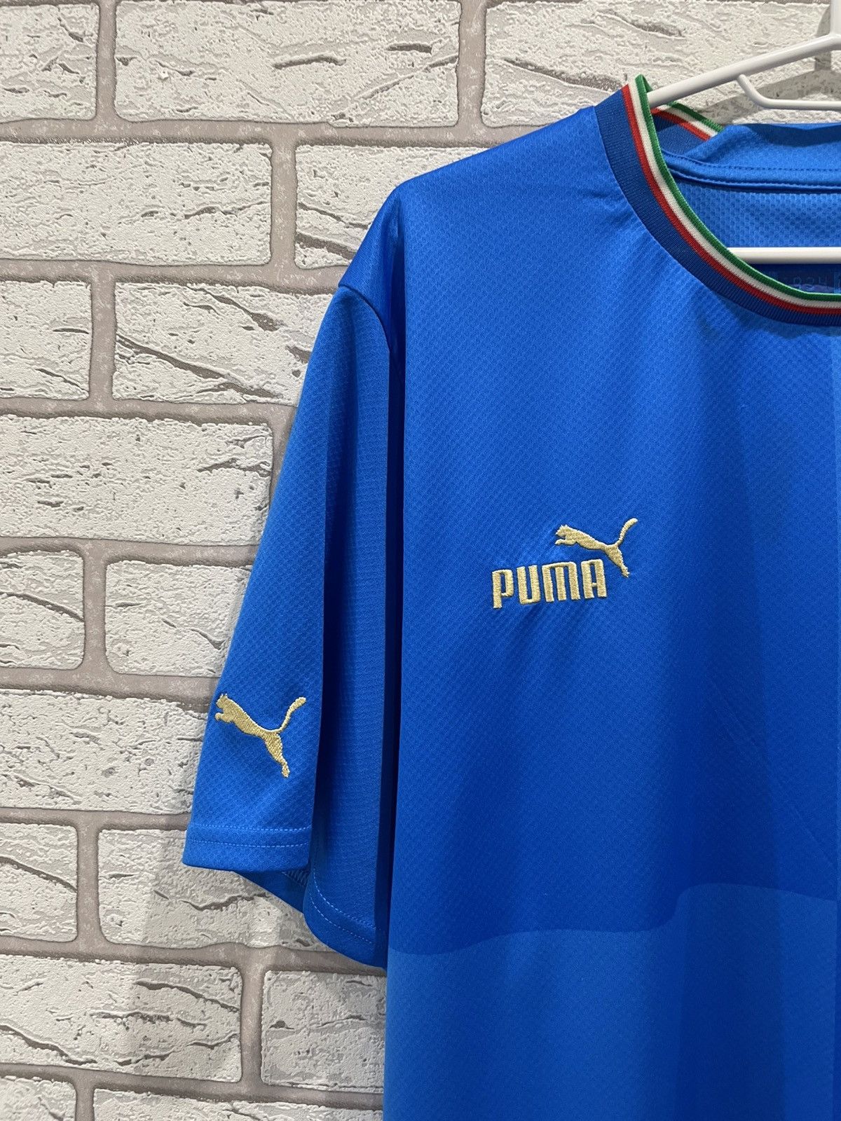 Puma × Vintage Italy 2022 2023 Football Soccer Jersey Puma T Shirt Tee Size US XL / EU 56 / 4 - 4 Thumbnail