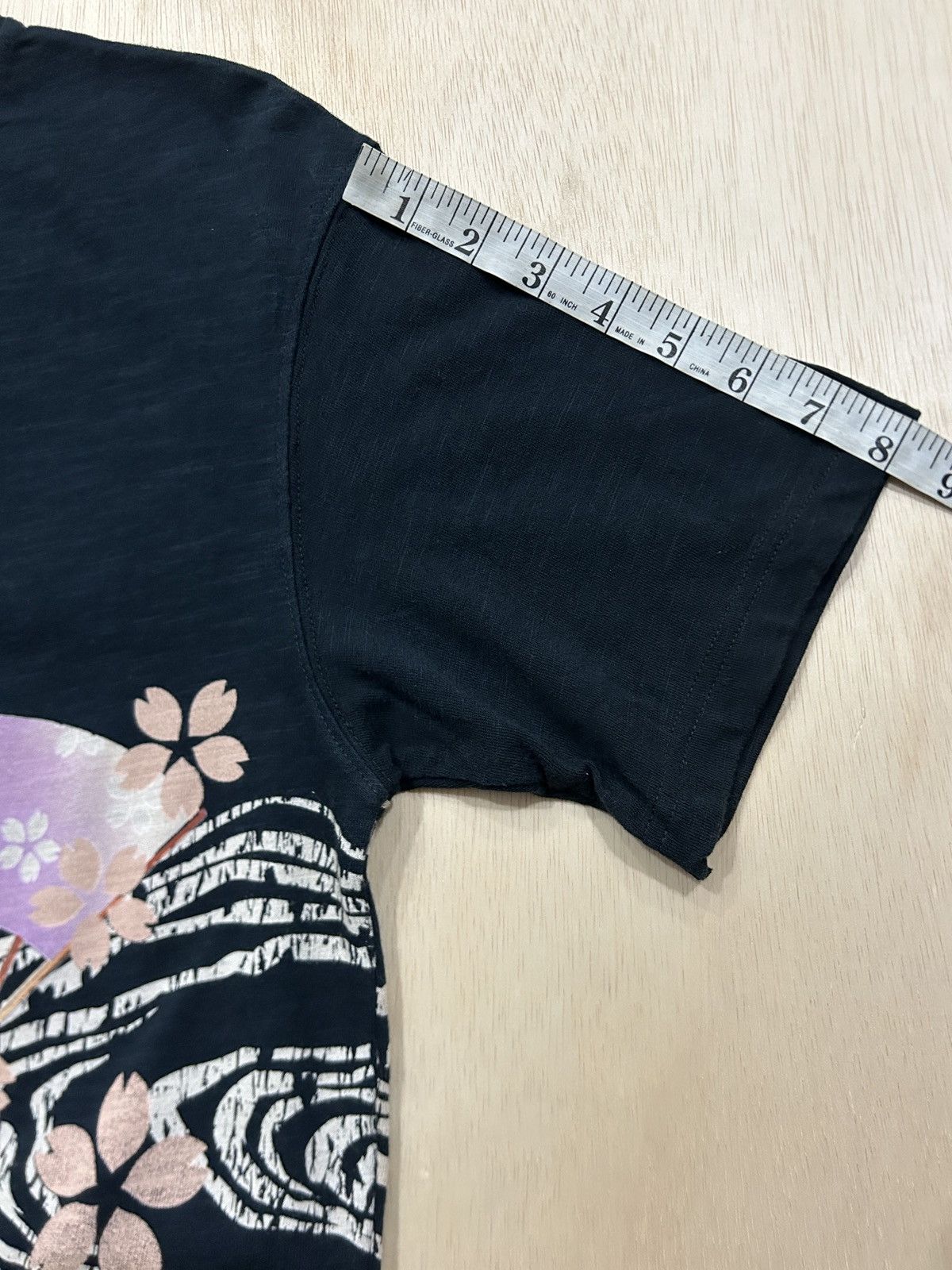 Japanese Brand Sukajan Karakuri Embroidery Overprint Tee Size US M / EU 48-50 / 2 - 11 Thumbnail