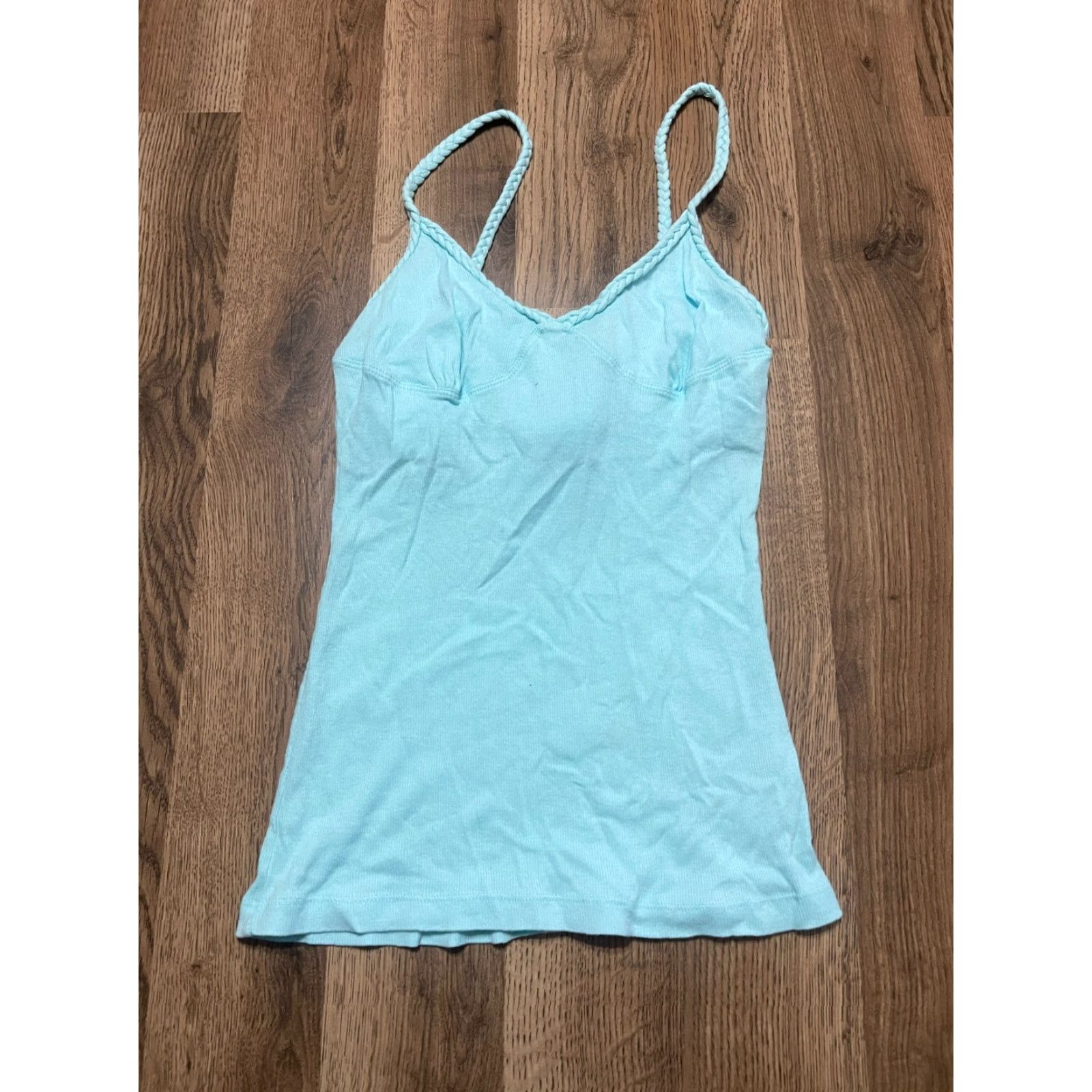 Vintage No Boundaries Tank Top Women's Medium Blue V-Neck Sleeveless Shirt Men? No, Women's. Size M / US 6-8 / IT 42-44 - 2 Thumbnail