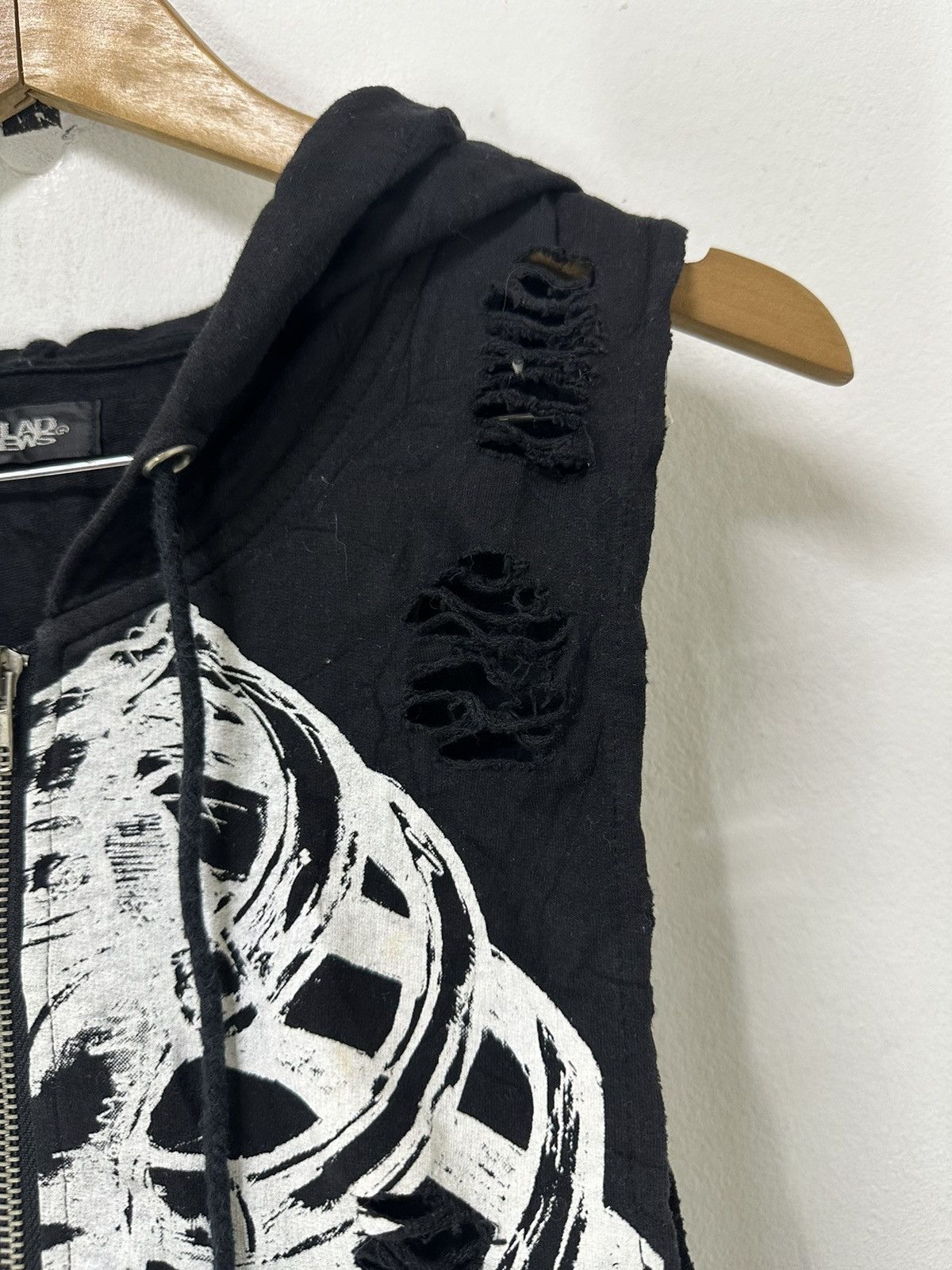 Japanese Brand Skeleton Sleeveless Hoodies Jacket Distressed Design Skull Size US M / EU 48-50 / 2 - 4 Thumbnail