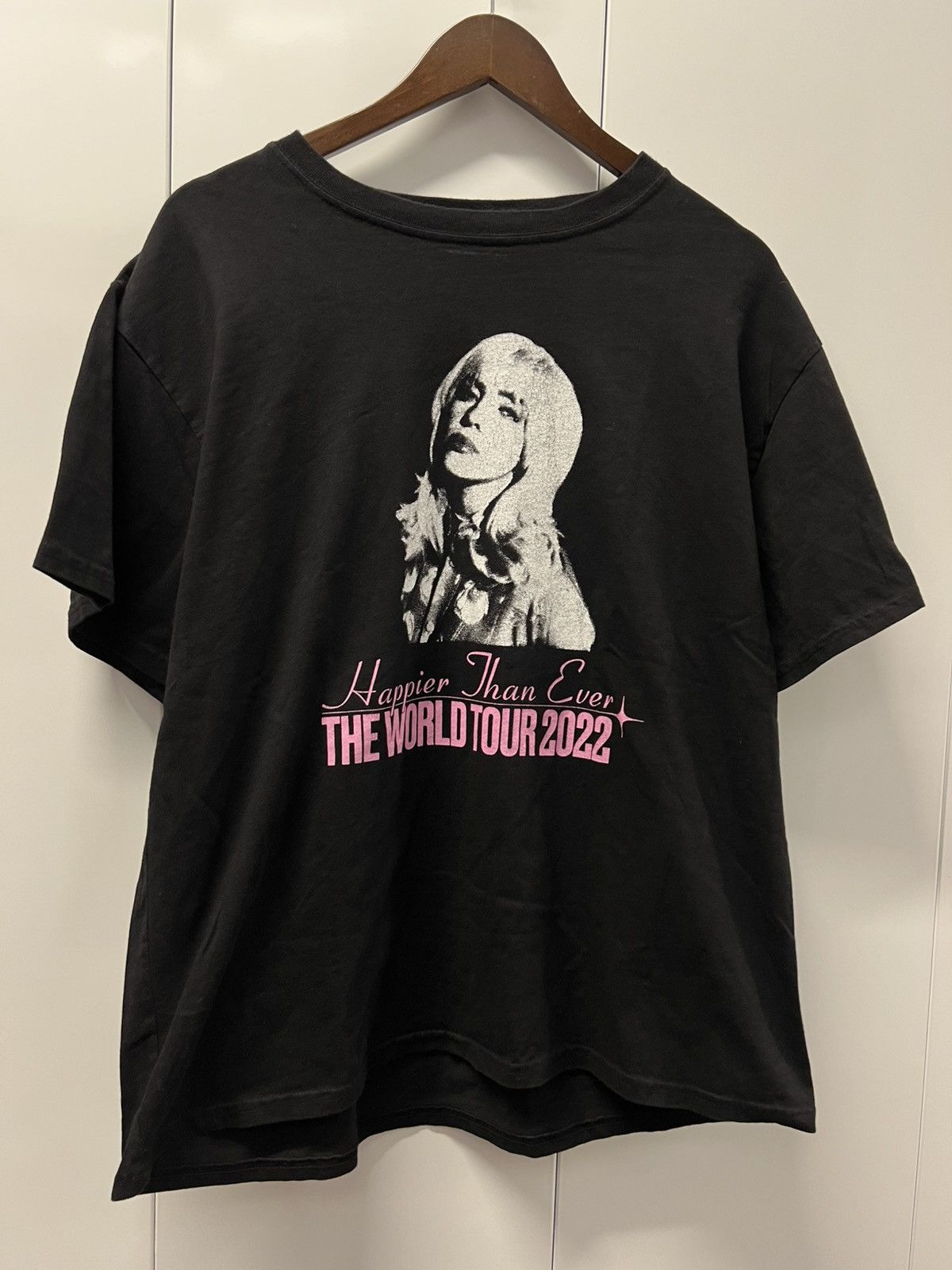 Vintage 2022 Billie Eilish Happier Than Ever World Tour Music Shirt Size US XL / EU 56 / 4 - 1 Thumbnail