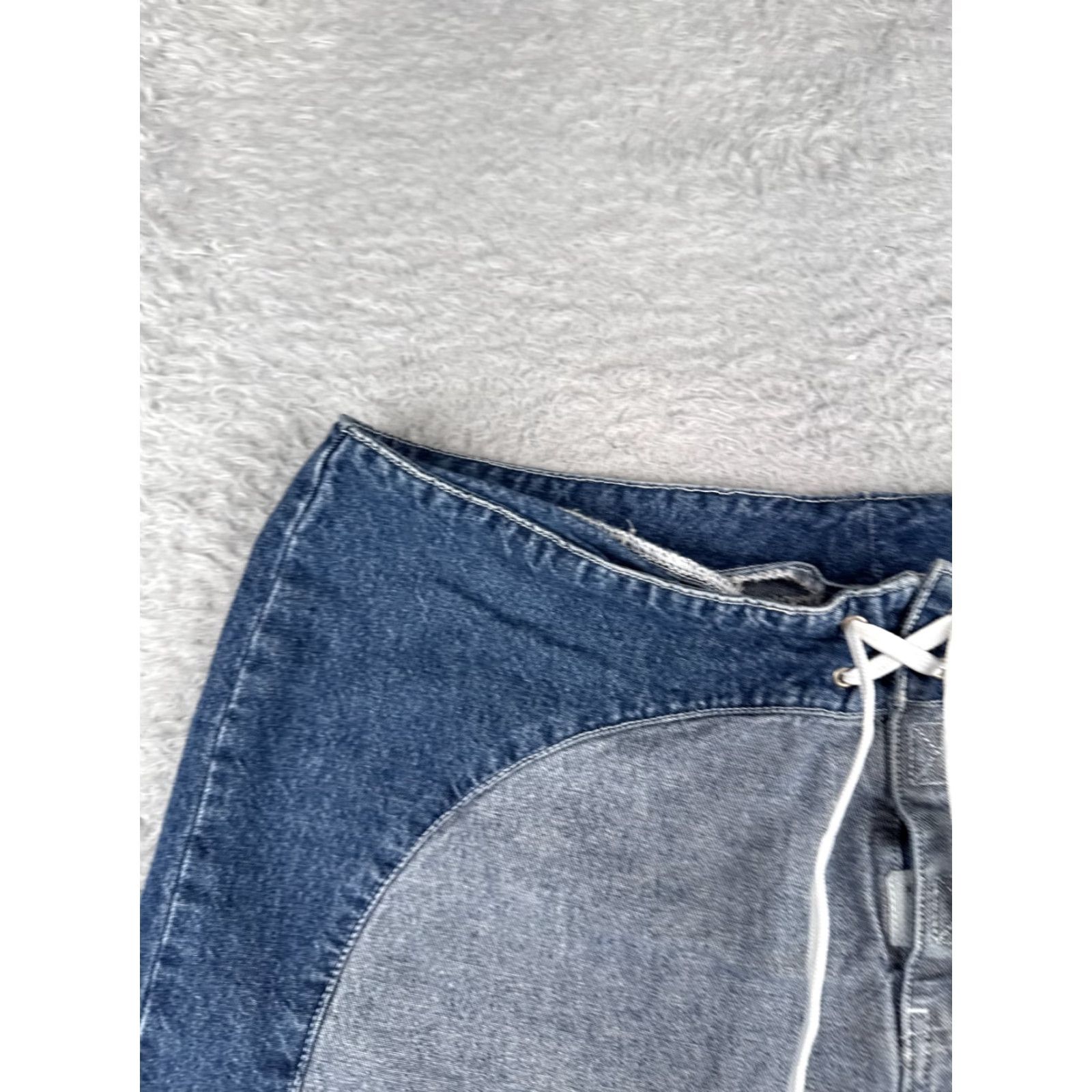 Tommy Hilfiger Tommy Hilfiger Womens Shorts Juniors 13 Blue Denim Cotton Blend Mid Rise 5-Pocket Casual 32x3.5 Size 34" / US 12 / IT 48 - 4 Thumbnail