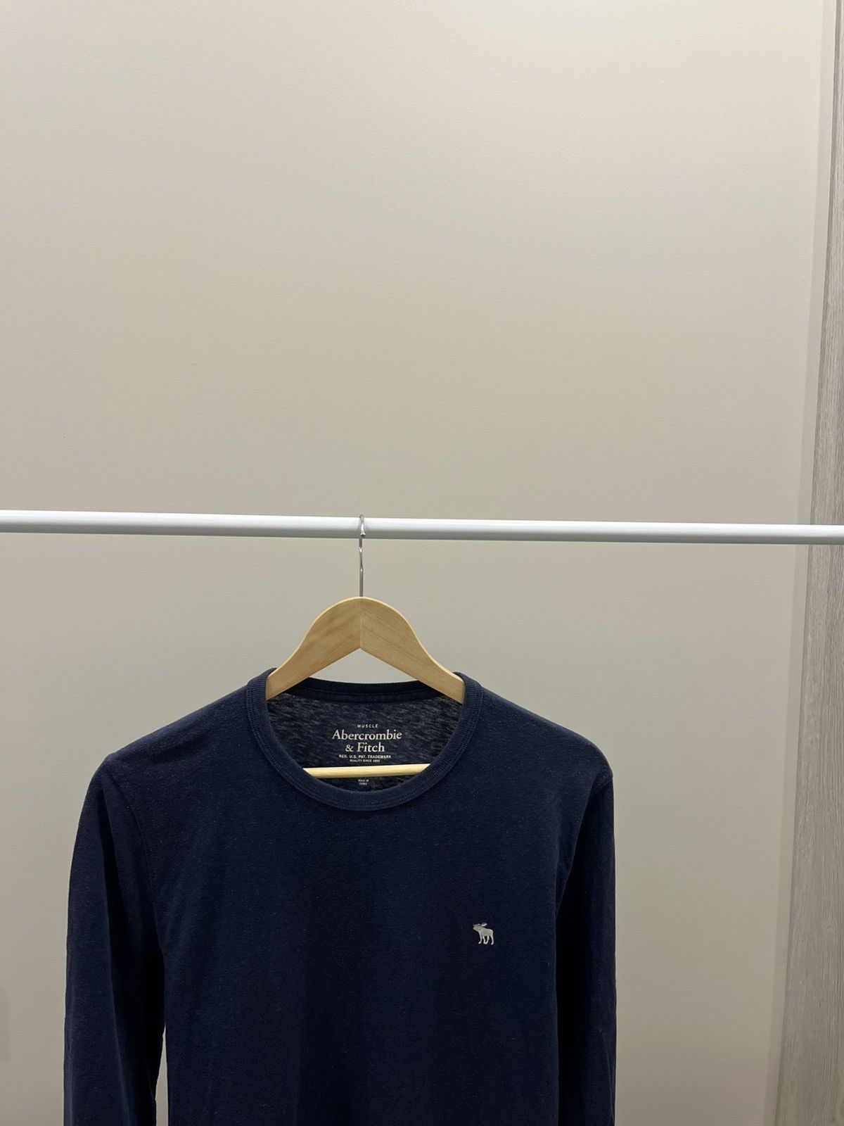 If Six Was Nine Abercrombie & Fitch Sweater Mens S Blue Pullover Long Sleeve Size US S / EU 44-46 / 1 - 2 Thumbnail