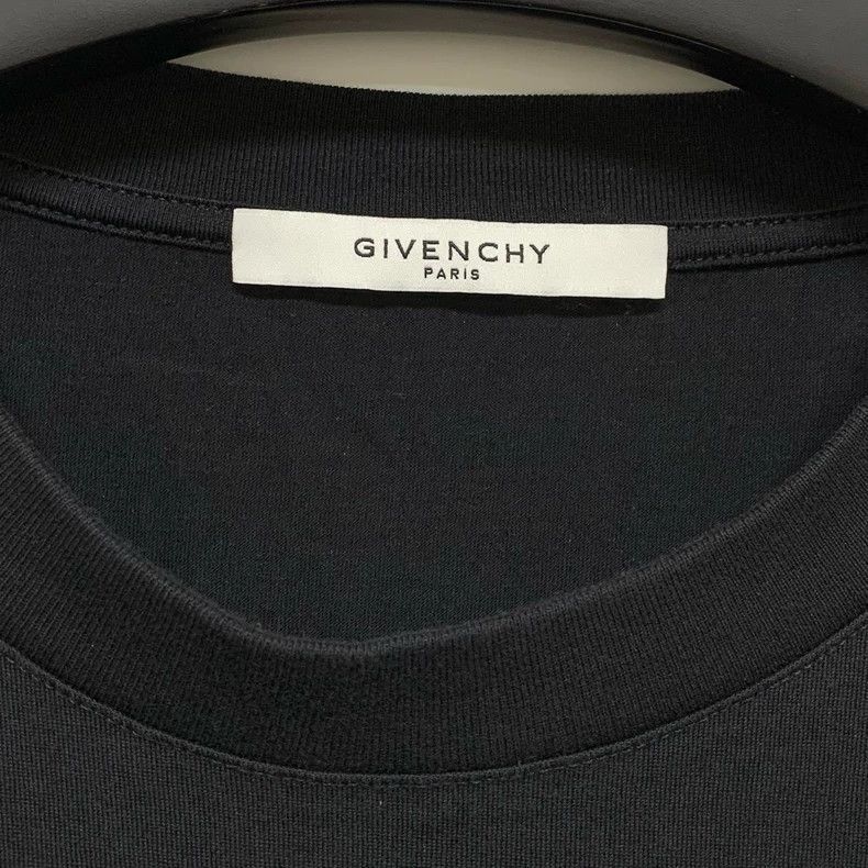 Givenchy Givenchy Givenchy Logo Short Sleeve TShirt 3XL -2507 Size US XXL / EU 58 / 5 - 3 Thumbnail