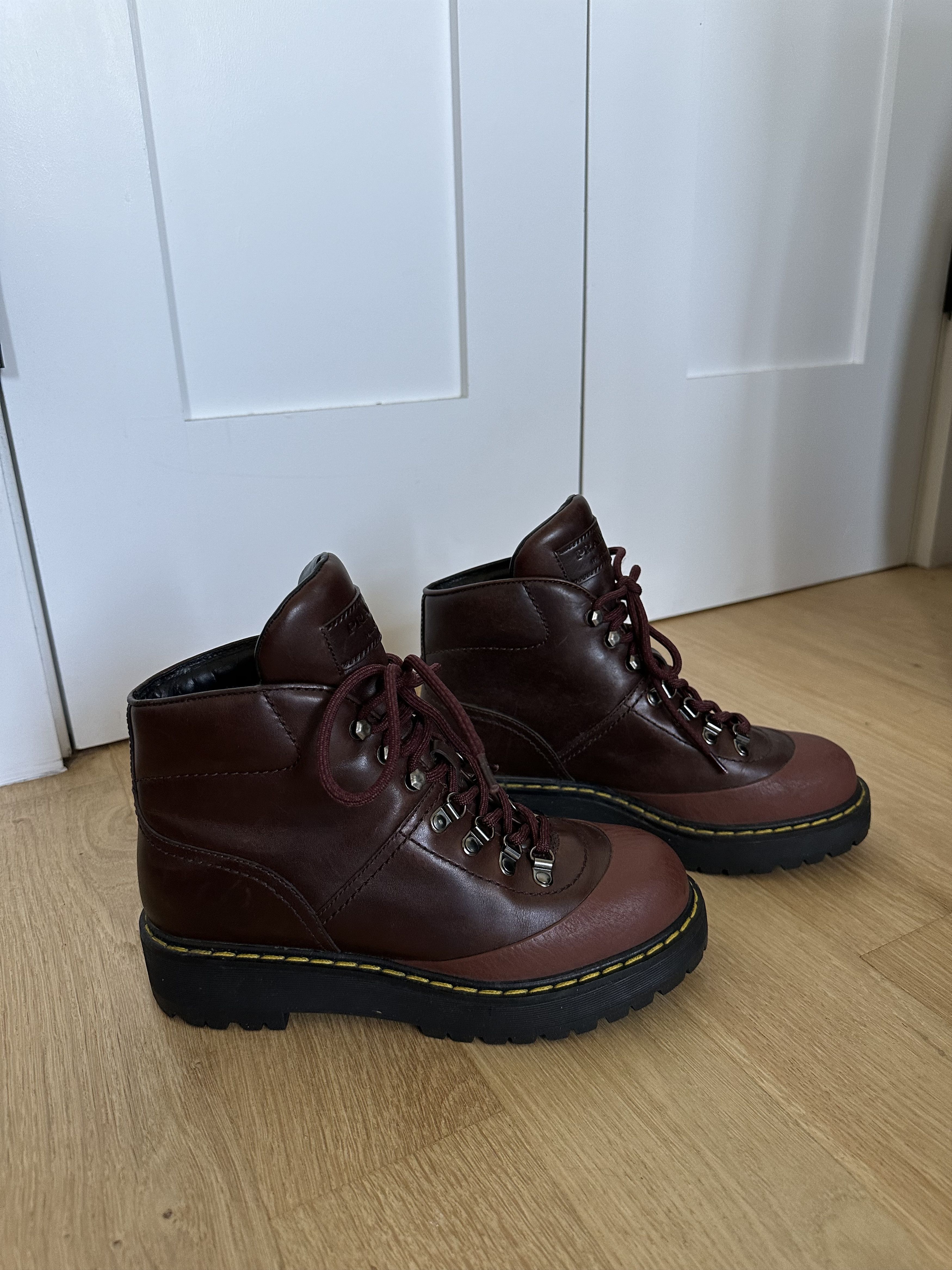 Prada PRADA LEATHER ANKLE BOOTS Size US 9.5 / IT 39.5 - 2 Thumbnail