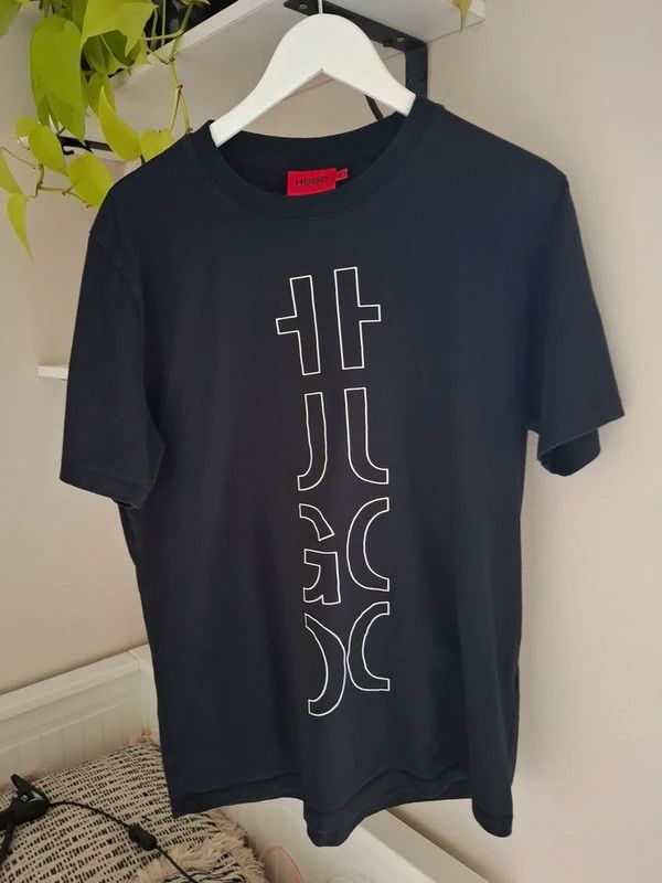 Hugo Boss T-shirt Hugo Boss Size US L / EU 52-54 / 3 - 1 Thumbnail