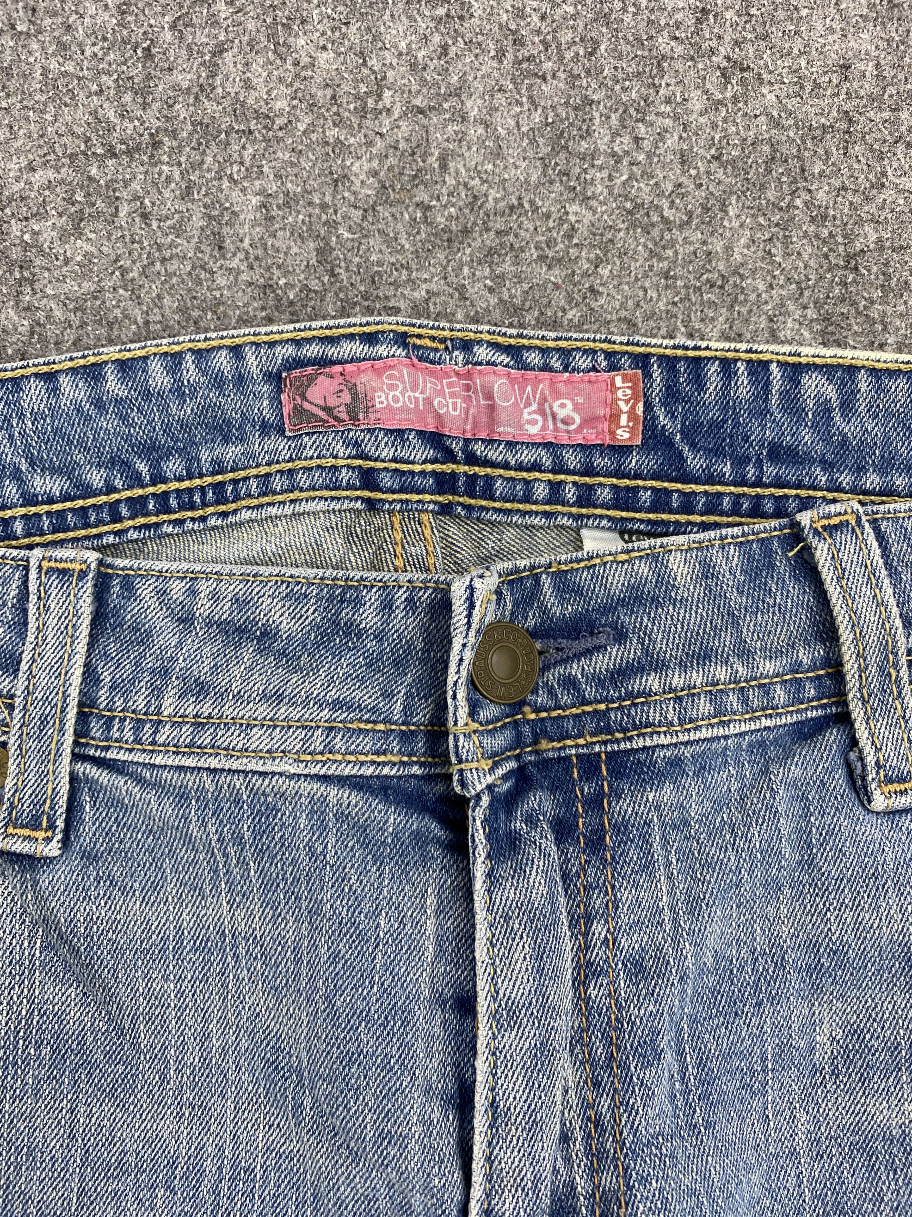 Levi's × Vintage Vintage Levi's 518 Superlow Bootcut Jeans Size US 35 - 8 Thumbnail