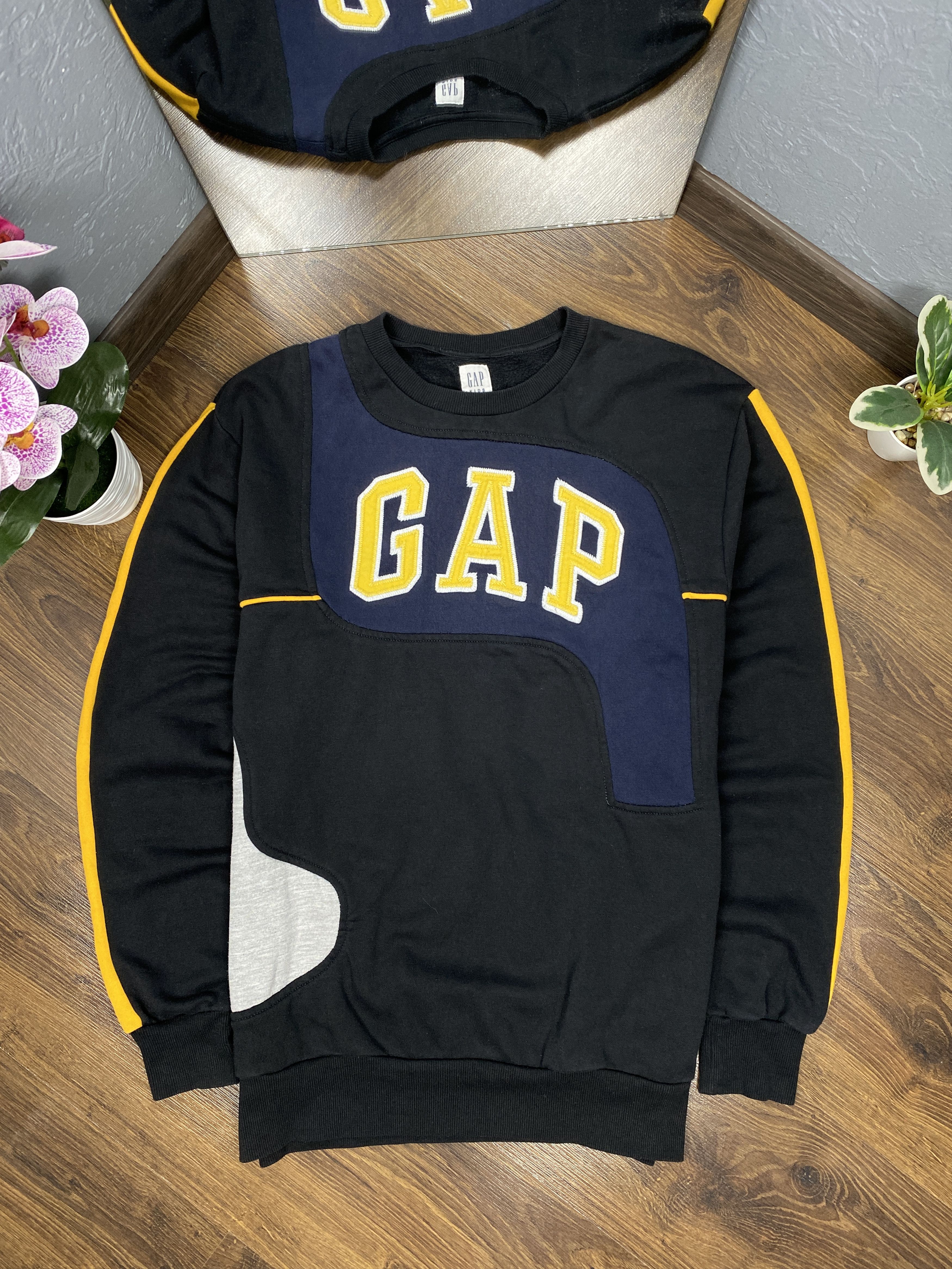 Gap Gap Vintage Mens Crew Neck Sweatshirt Size US M / EU 48-50 / 2 - 1 Thumbnail