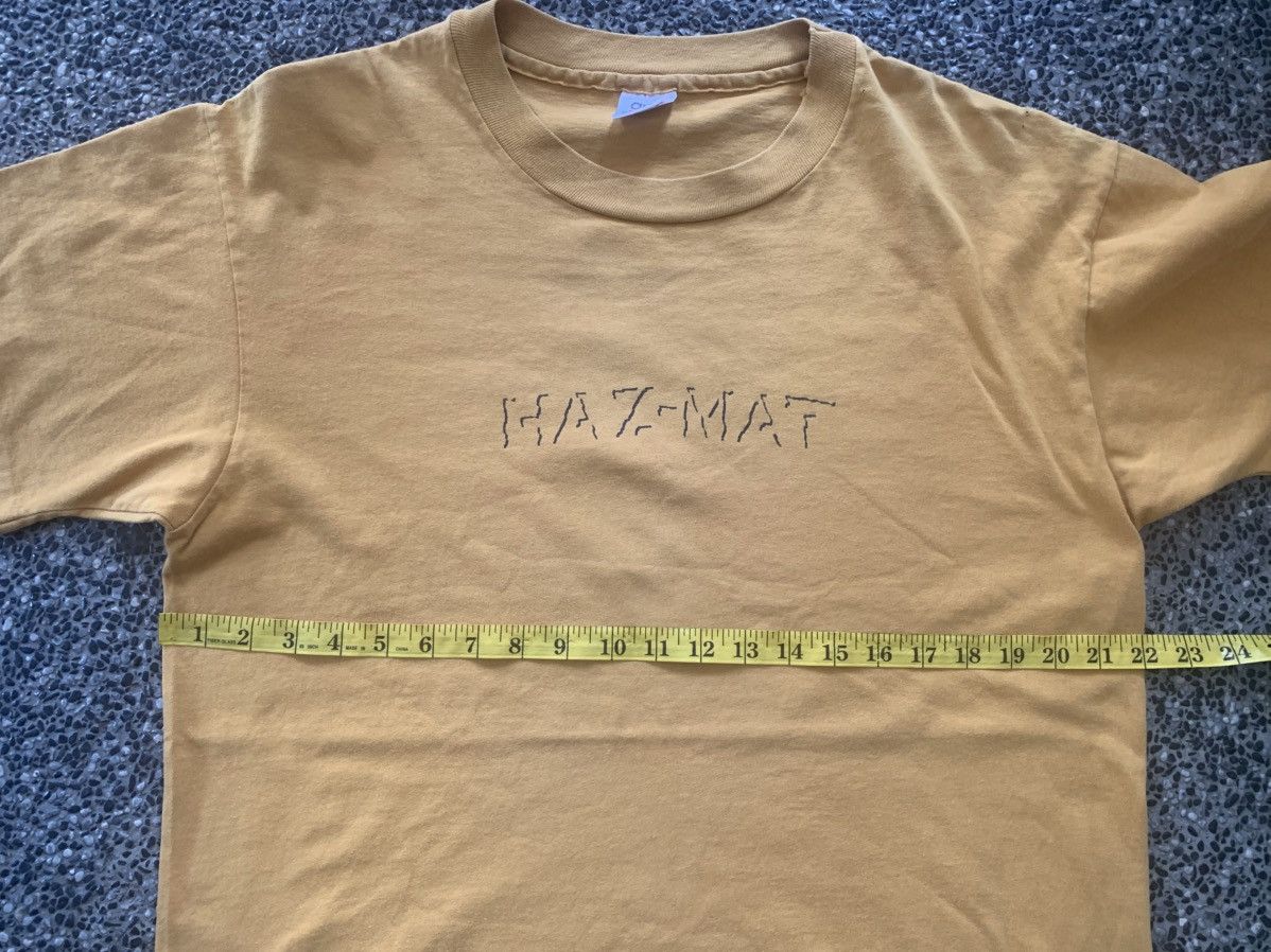 Vintage Vintage 90s Hazmat Snowboards Skull Graphics T shirt Size US L / EU 52-54 / 3 - 6 Thumbnail