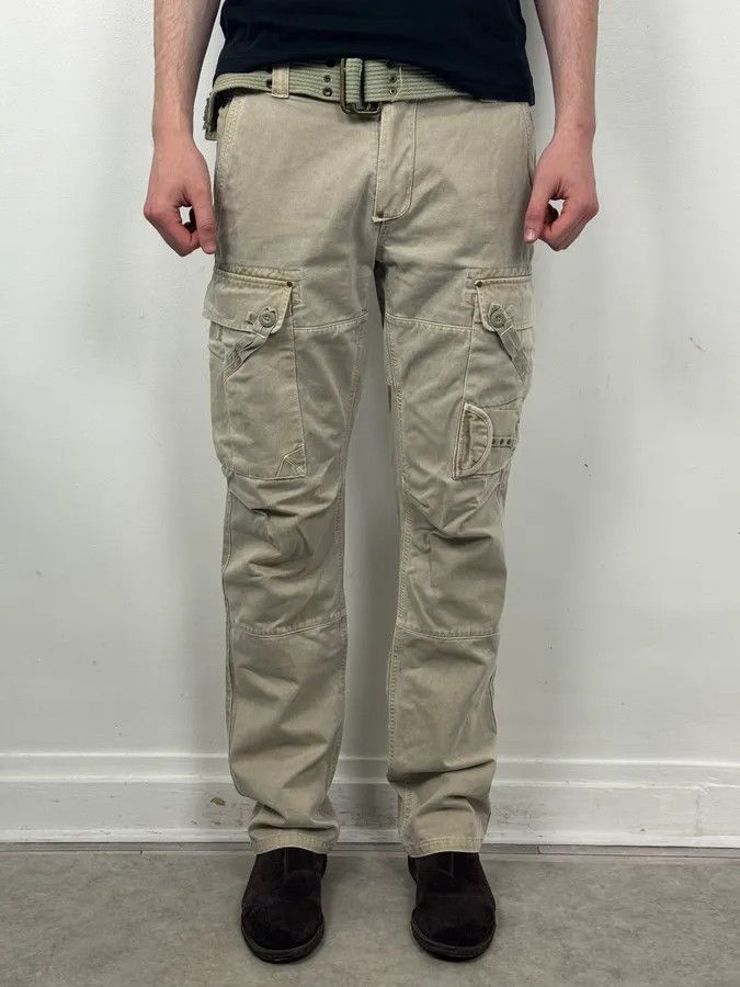 Armani 2000s Armani Khaki Cargo Belted Pants Size US 32 / EU 48 - 2 Thumbnail