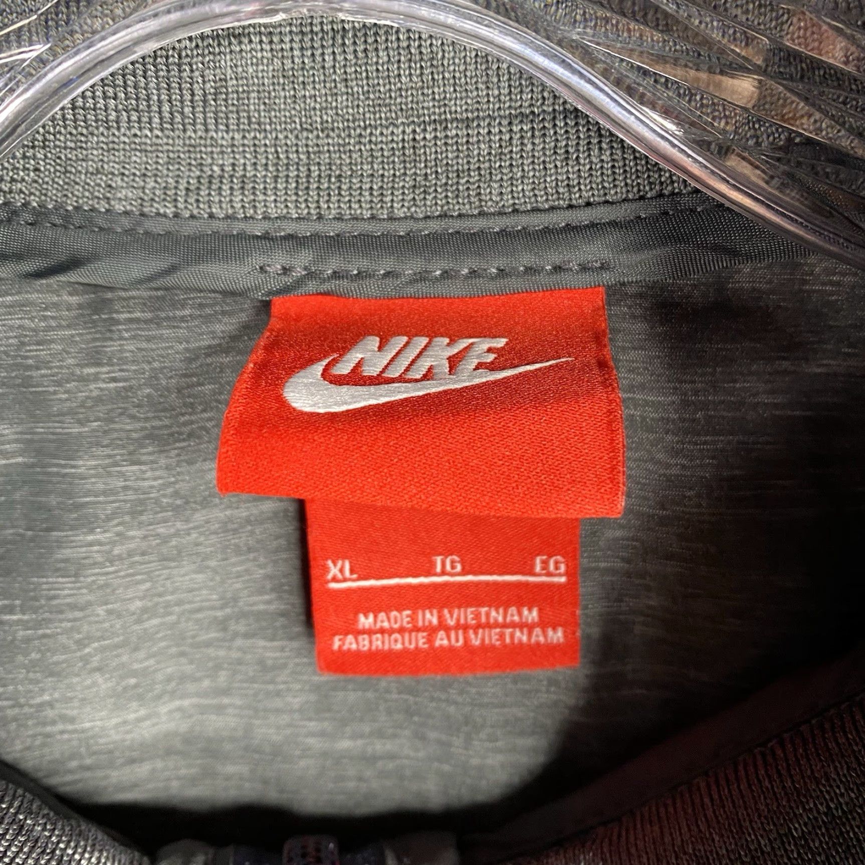 Nike VINTAGE Nike Windrunner Windbreaker Jacket Mens XL Blue Gray Hooded Full Zip Lightweight Size US XL / EU 56 / 4 - 3 Thumbnail
