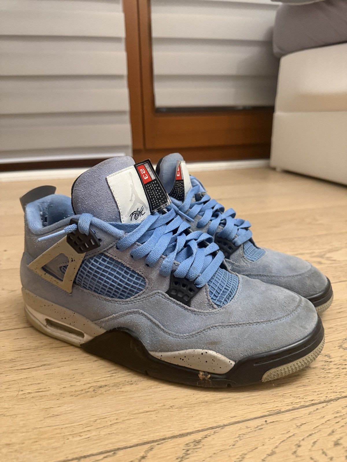 Jordan 4 “University Blue”