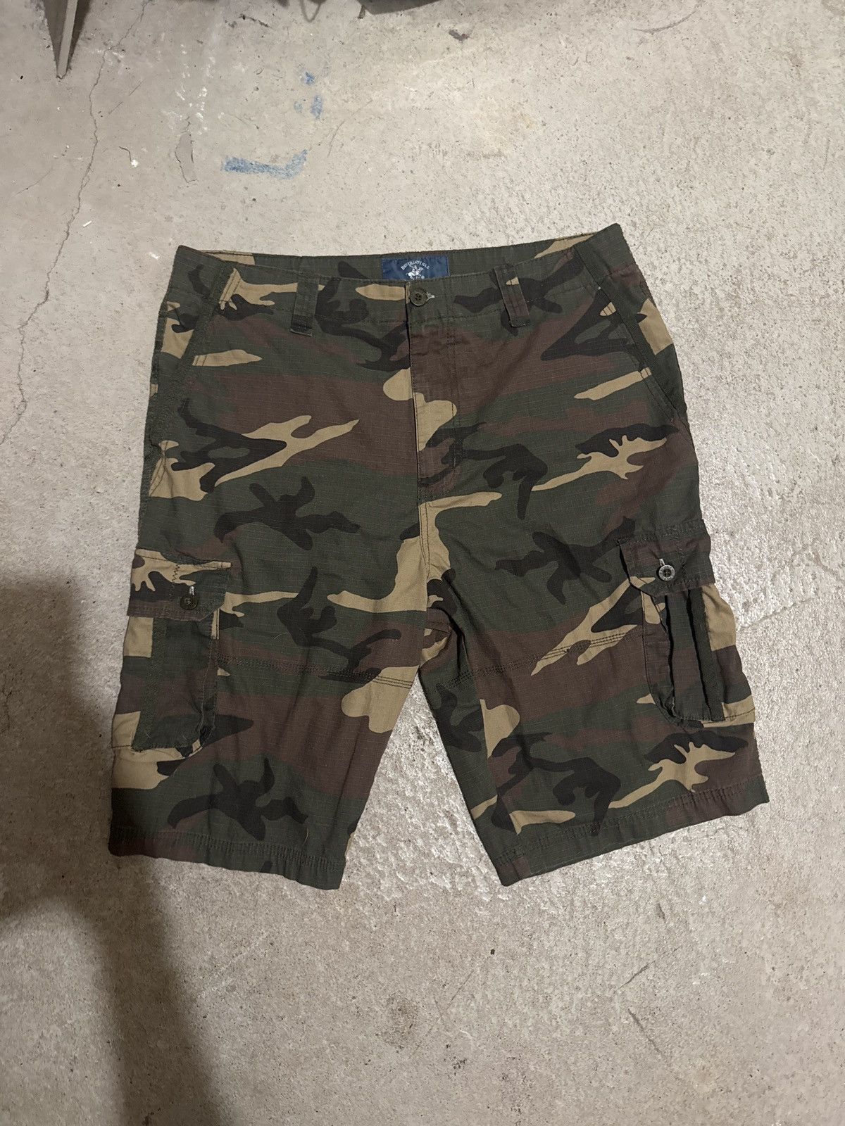Beverly Hills Polo Club Beverly Hills Polo Club Shorts Size US 34 / EU 50 - 1 Thumbnail