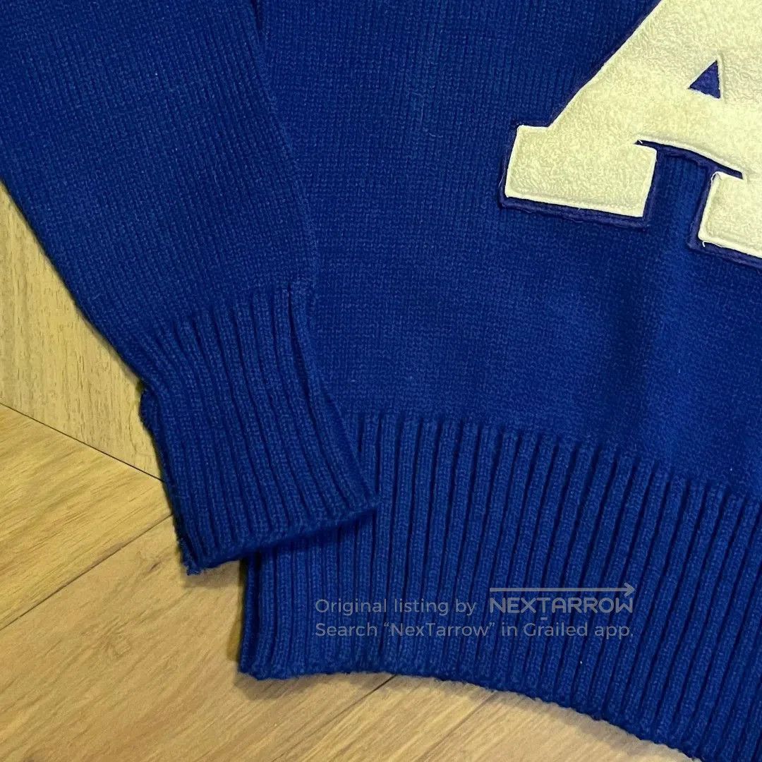 Vintage 70s Vintage Letterman Sweater in Blue. Size US M / EU 48-50 / 2 - 5 Thumbnail