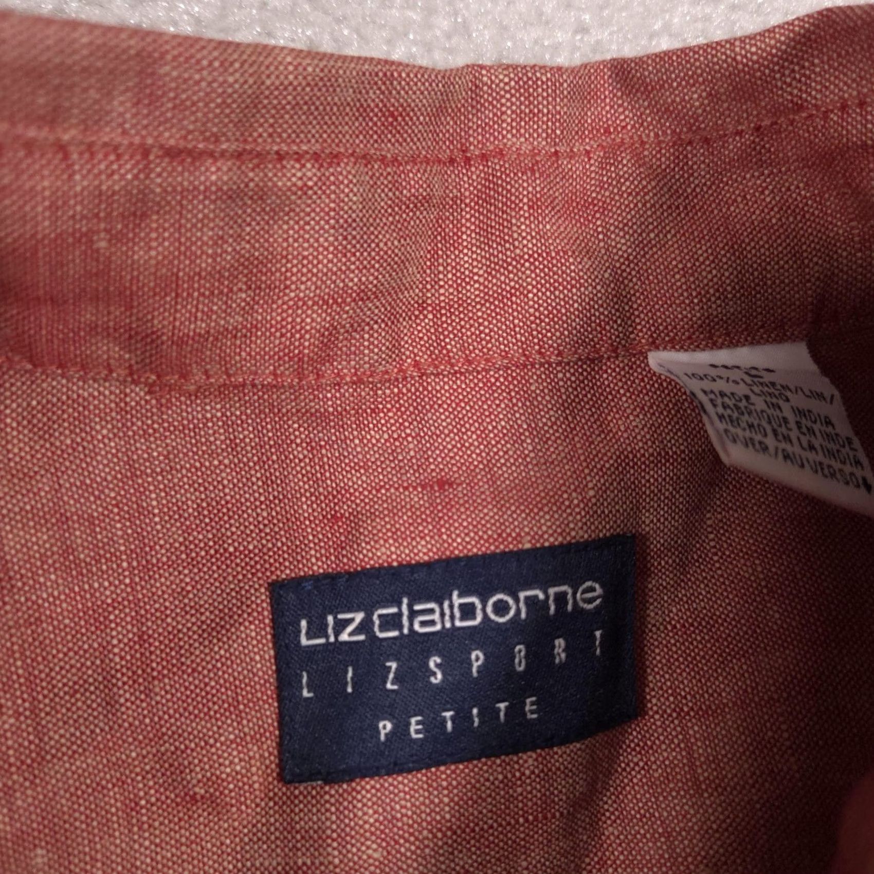 Liz Claiborne Liz Claiborne Shirt Womens Petite L Red Linen Button Front Long Sleeve Top Size L / US 10 / IT 46 - 5 Thumbnail