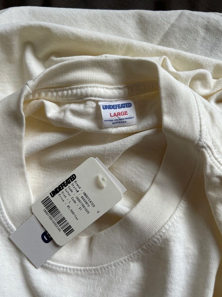 Undefeated “FUKUOKA” tee Size US L / EU 52-54 / 3 - 2 Thumbnail