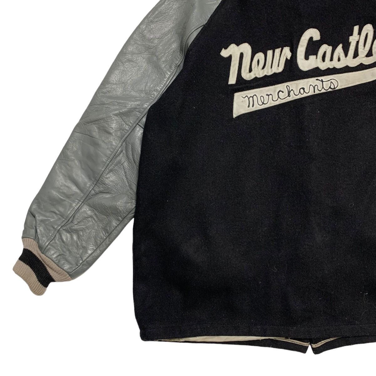 Vintage Vintage 70s Iowe Newcadtle Merchants Varsity Jacket Size US L / EU 52-54 / 3 - 2 Thumbnail