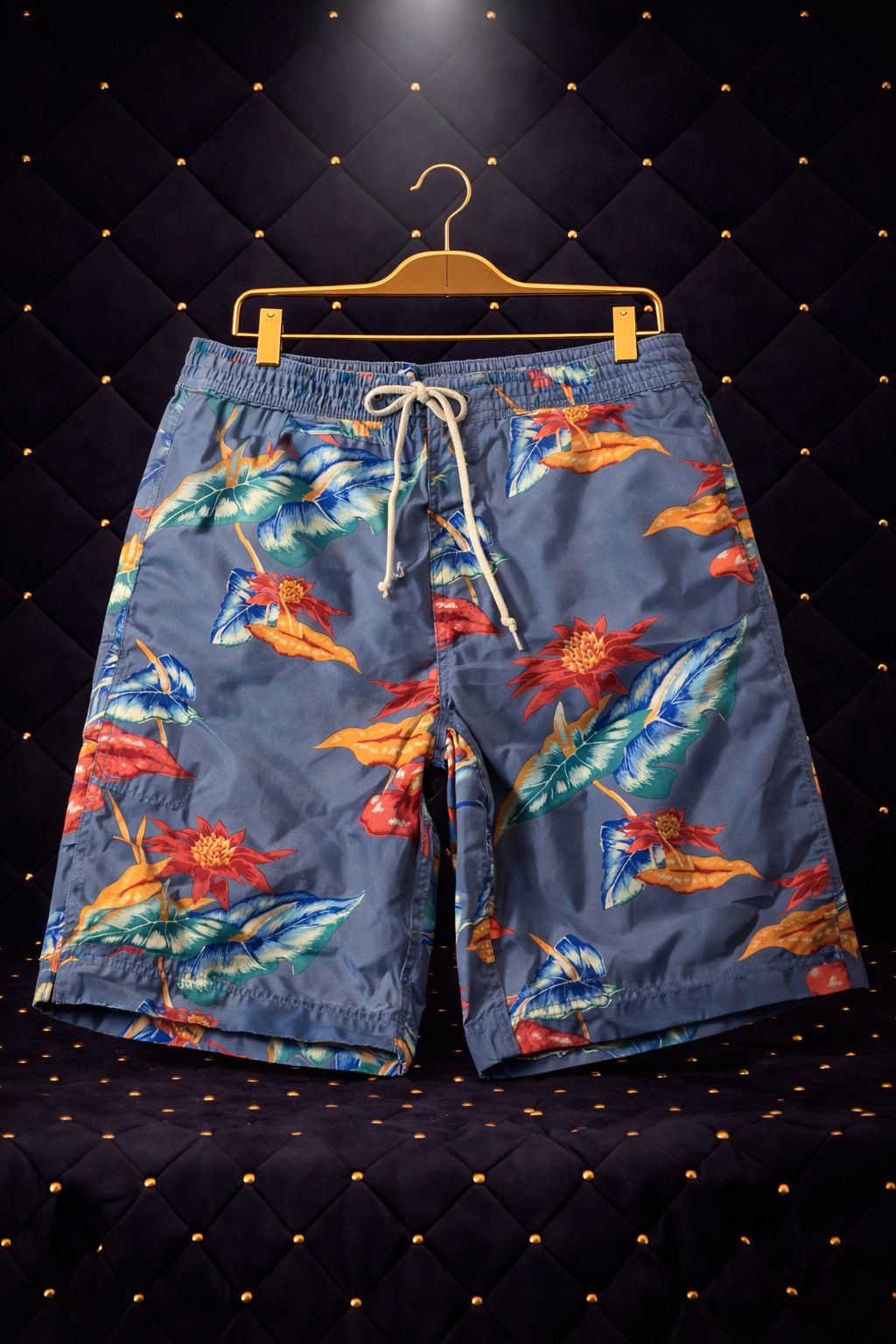 Other TROPICAL FLORAL PRINT SWIM TRUNK SHORTS Size US 32 / EU 48 - 1 Preview