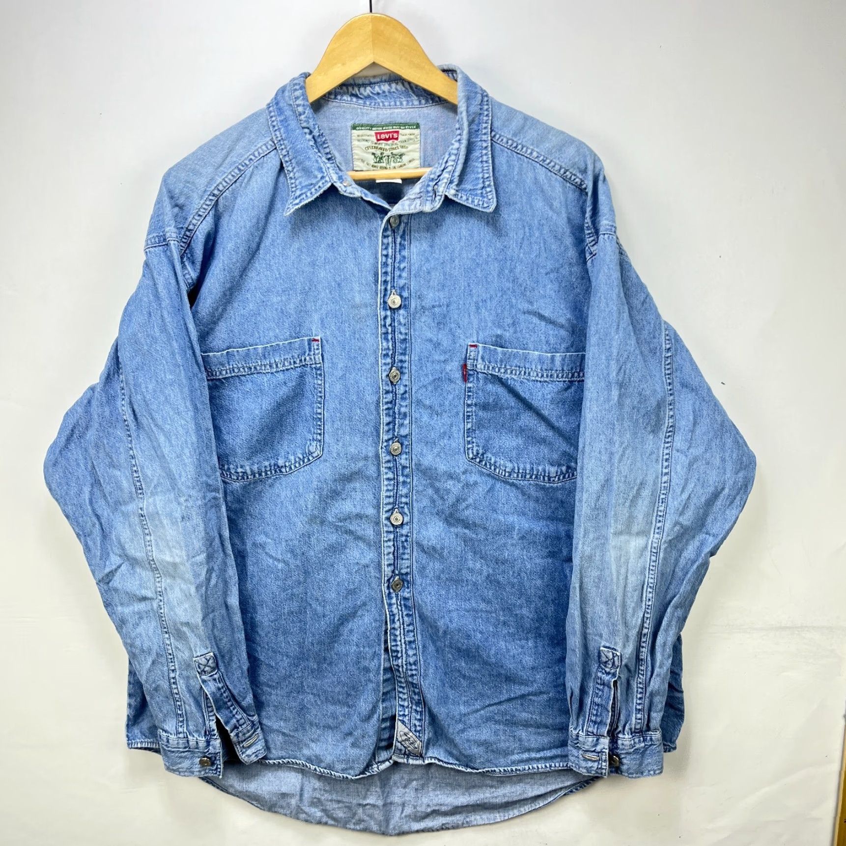 Levi's VINTAGE Levi's Denim Button-Up Long Sleeve Shirt XL 90s Blue Men Size US XL / EU 56 / 4 - 2 Thumbnail