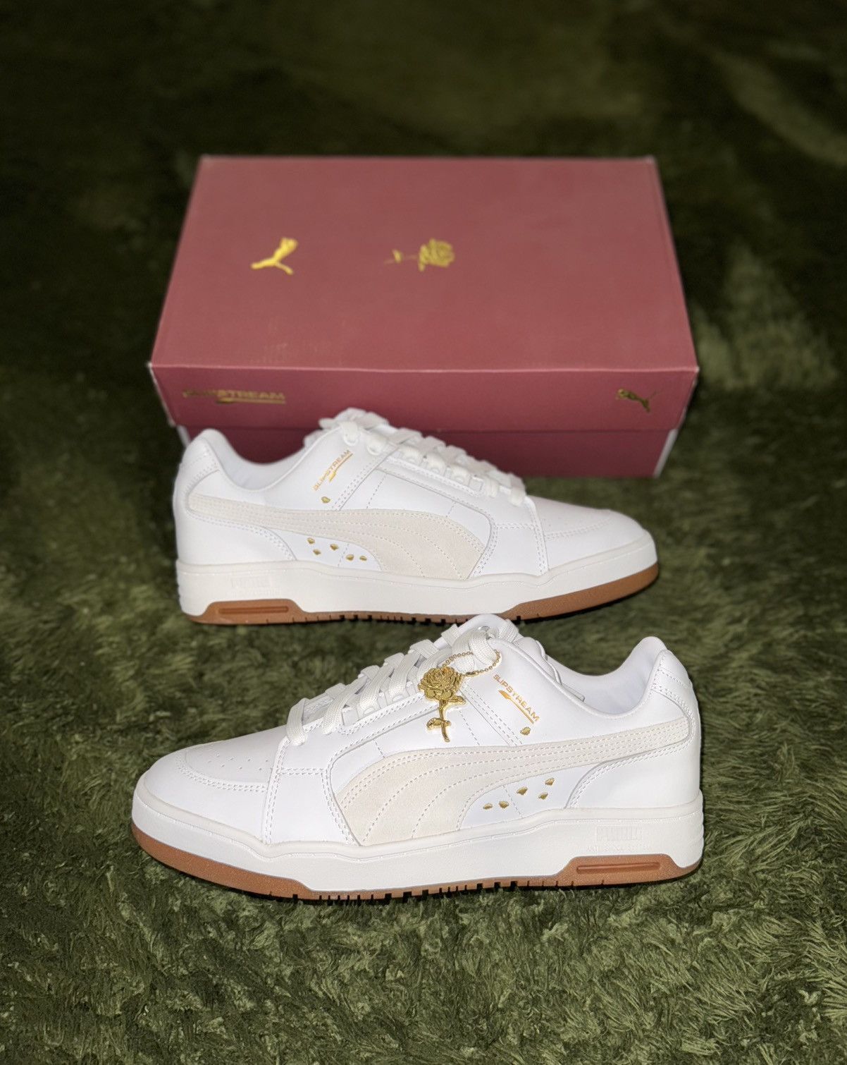 Puma [US11] Puma X Beauty & the Beast Slipstream Low Trainer Size US 11 / EU 44 - 1 Thumbnail