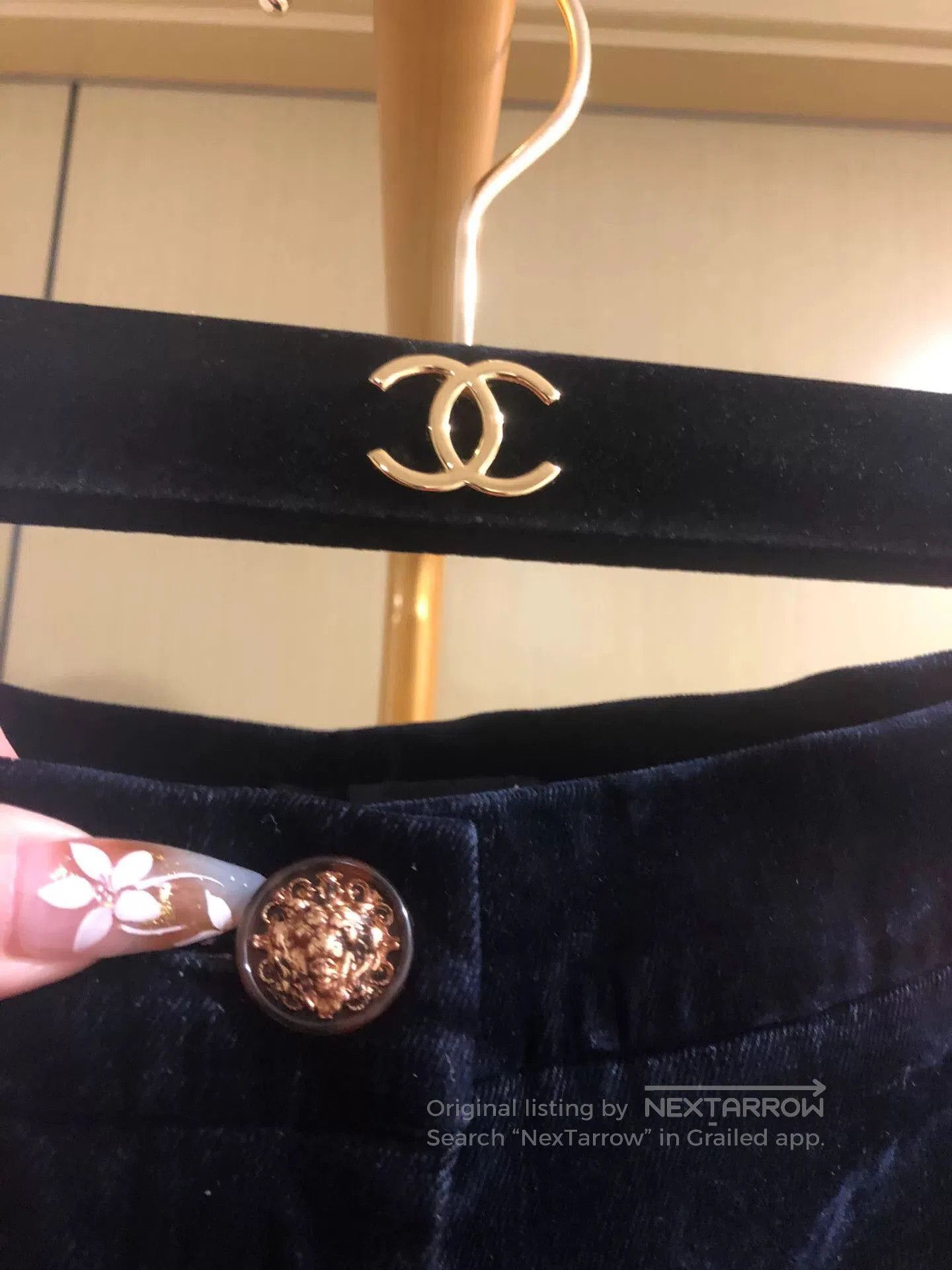 Chanel Vintage Chanel Velvet Straight-Leg Pants. Size 26" / US 2 / IT 38 - 4 Thumbnail