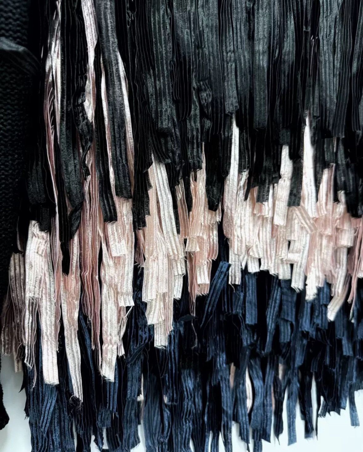Dries Van Noten Dries van noten Ribbon sweater 2412-Nextarrow Size US XS / EU 42 / 0 - 4 Thumbnail