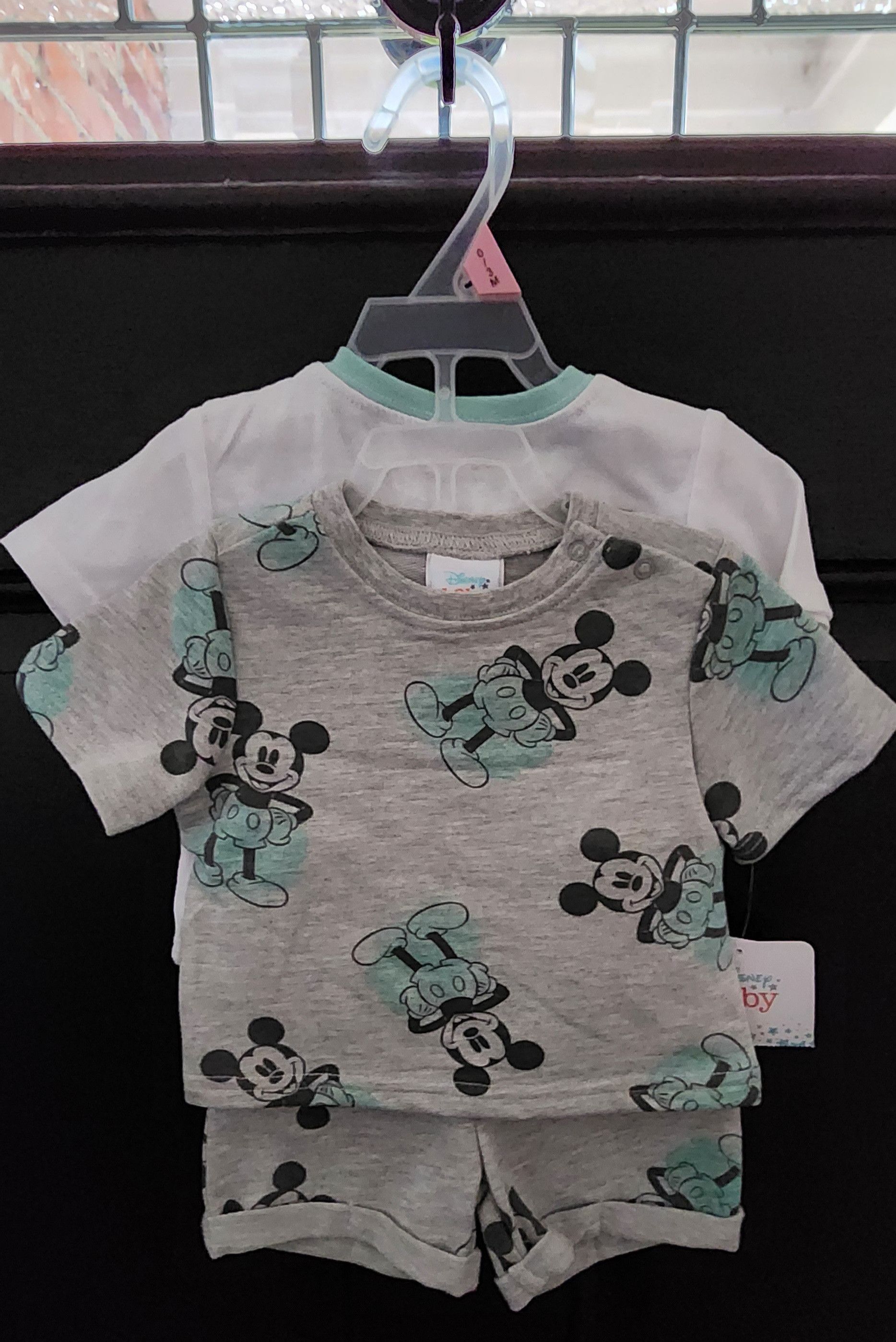 Disney NWT Disney Baby Mickey Mouse Tshirts & Shorts Set 0-3 Months Size US XXS / EU 40 - 1 Thumbnail