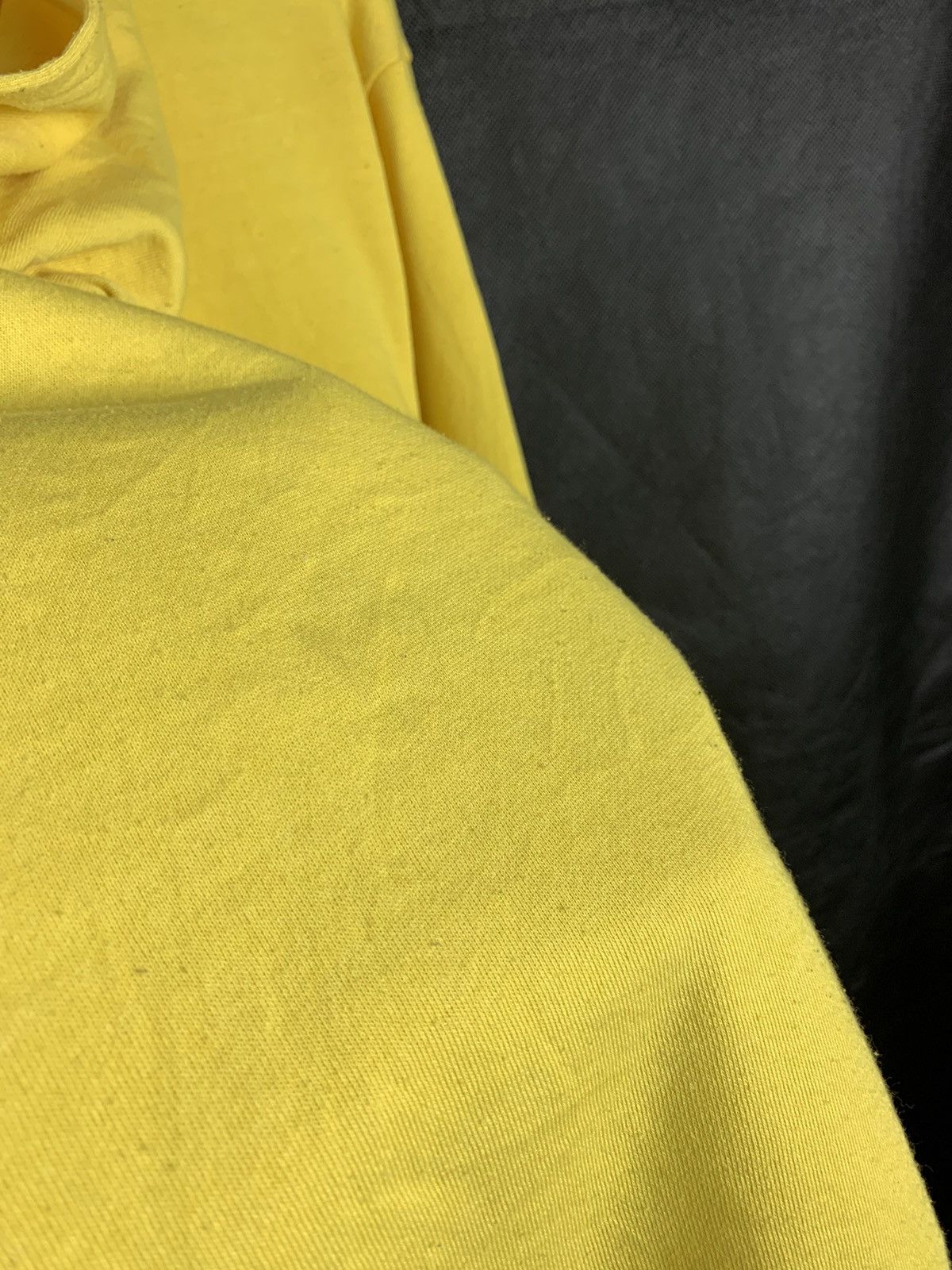 Universal Studios Steals! Universal Studio Japan Despicable Me Pullover Hoodie Size US M / EU 48-50 / 2 - 4 Thumbnail