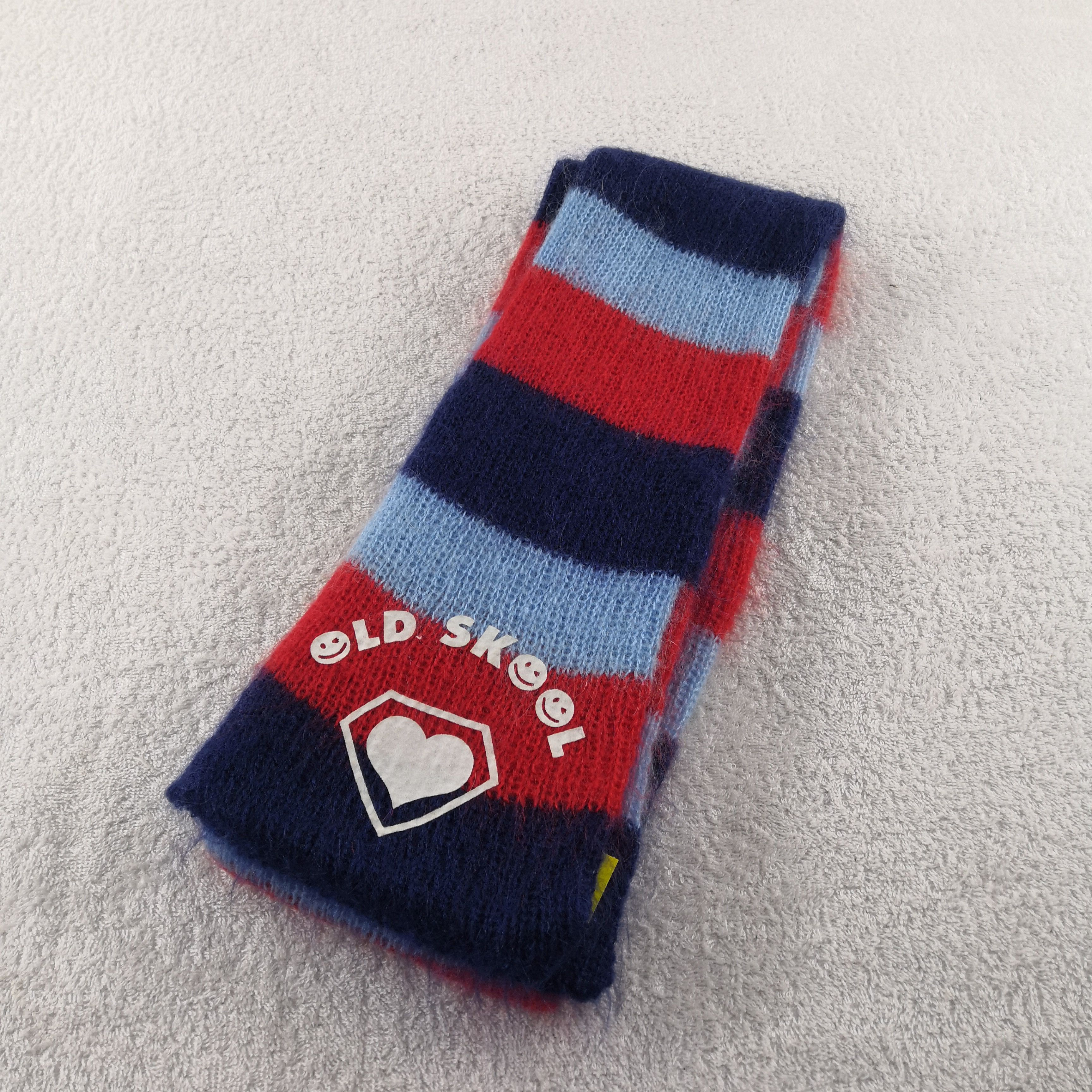 Japanese Brand Vintage Super Lover Scarf Muffler Japanese Wool Scarves . Size ONE SIZE - 3 Thumbnail