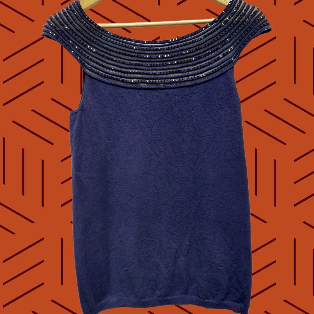 Boston Proper Boston Proper Beaded Knit Top Sleeveless Blue Solid Women Size M Size M / US 6-8 / IT 42-44 - 1 Thumbnail