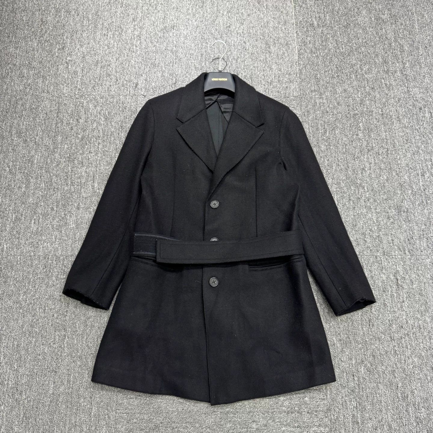 Neil Barrett NEIL BARRETT Wool Coat Size 46 Size US S / EU 44-46 / 1 - 1 Thumbnail