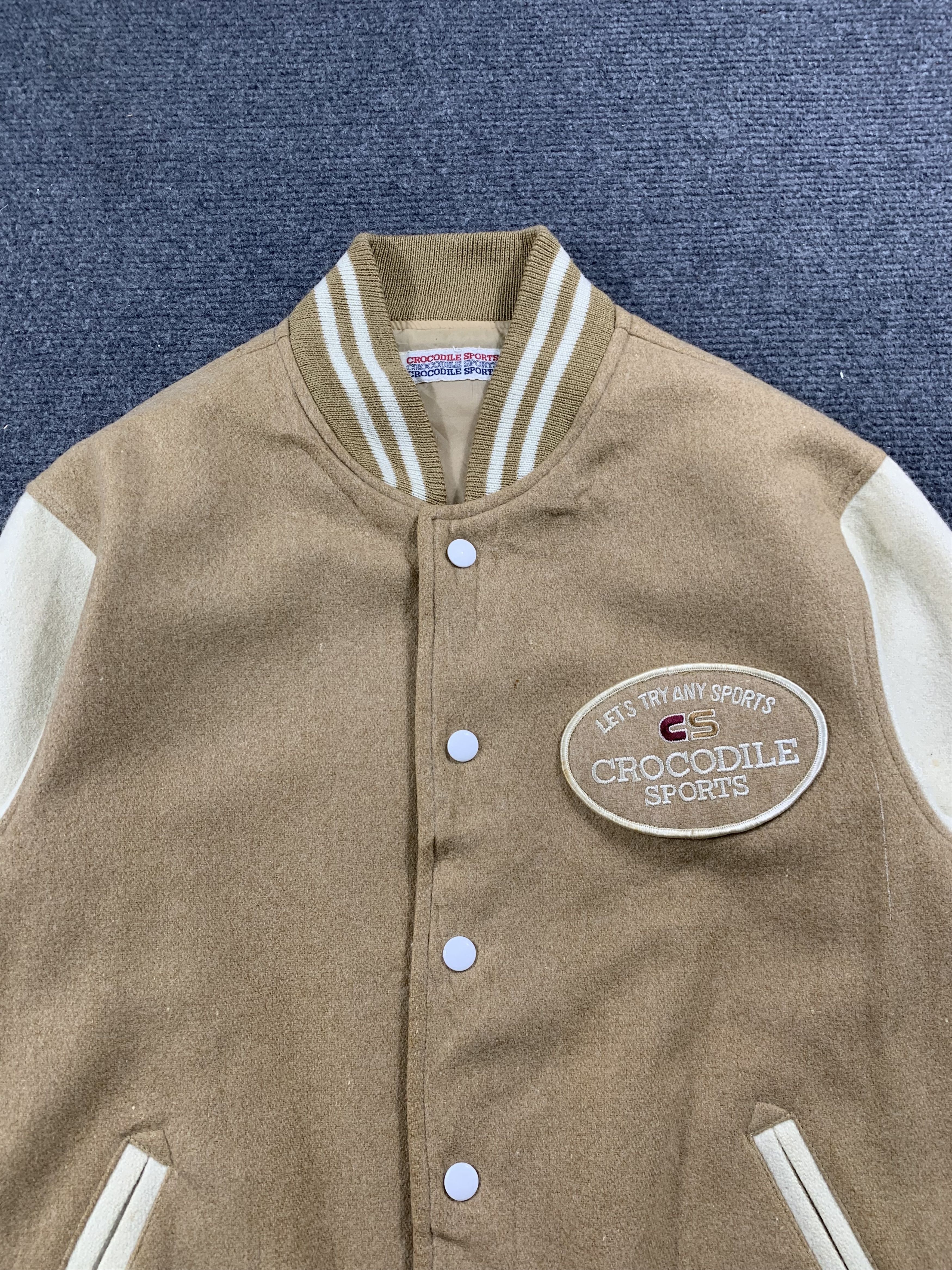 Japanese Brand Vintage Crocodile Button Up Wool Varsity Jacket Size US S / EU 44-46 / 1 - 3 Thumbnail