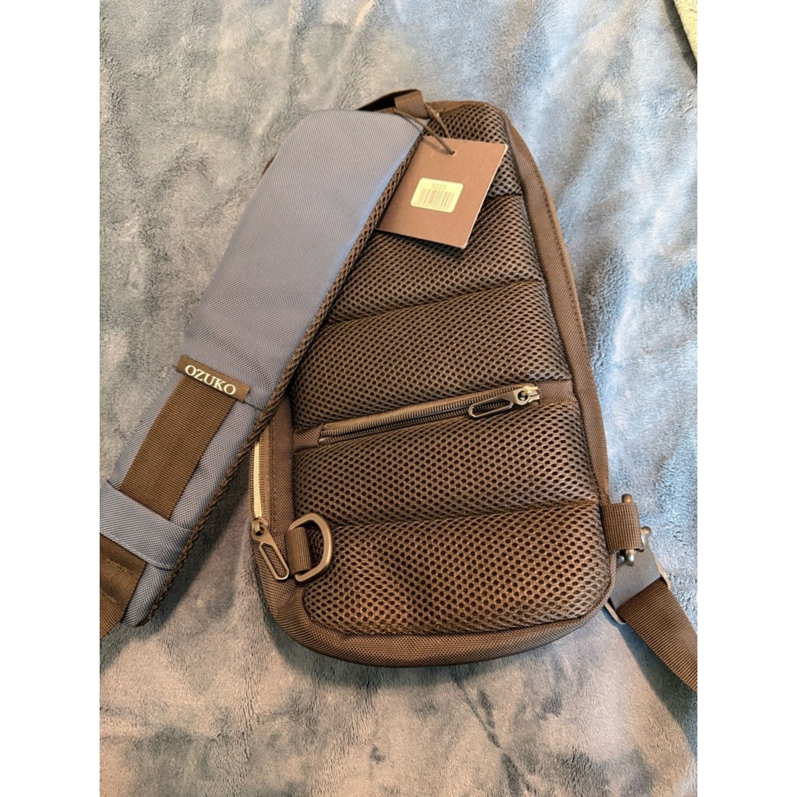 & Other Stories Navy Anti-Theft Sling Backpack for Men Size ONE SIZE - 5 Thumbnail