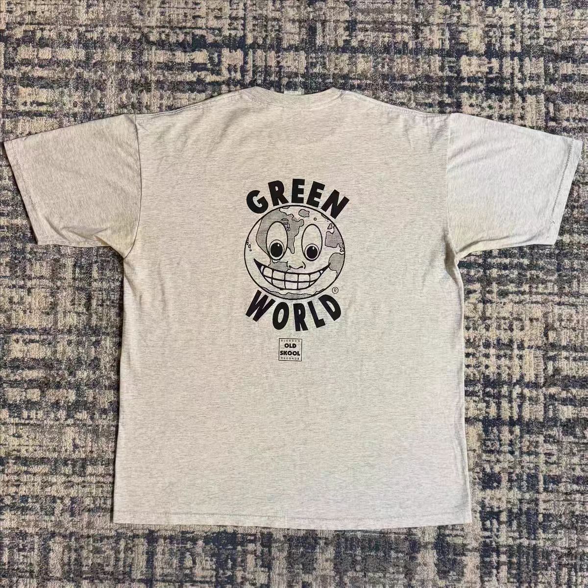Vintage White casual retro earth print t-shirt Size US M / EU 48-50 / 2 - 1 Thumbnail