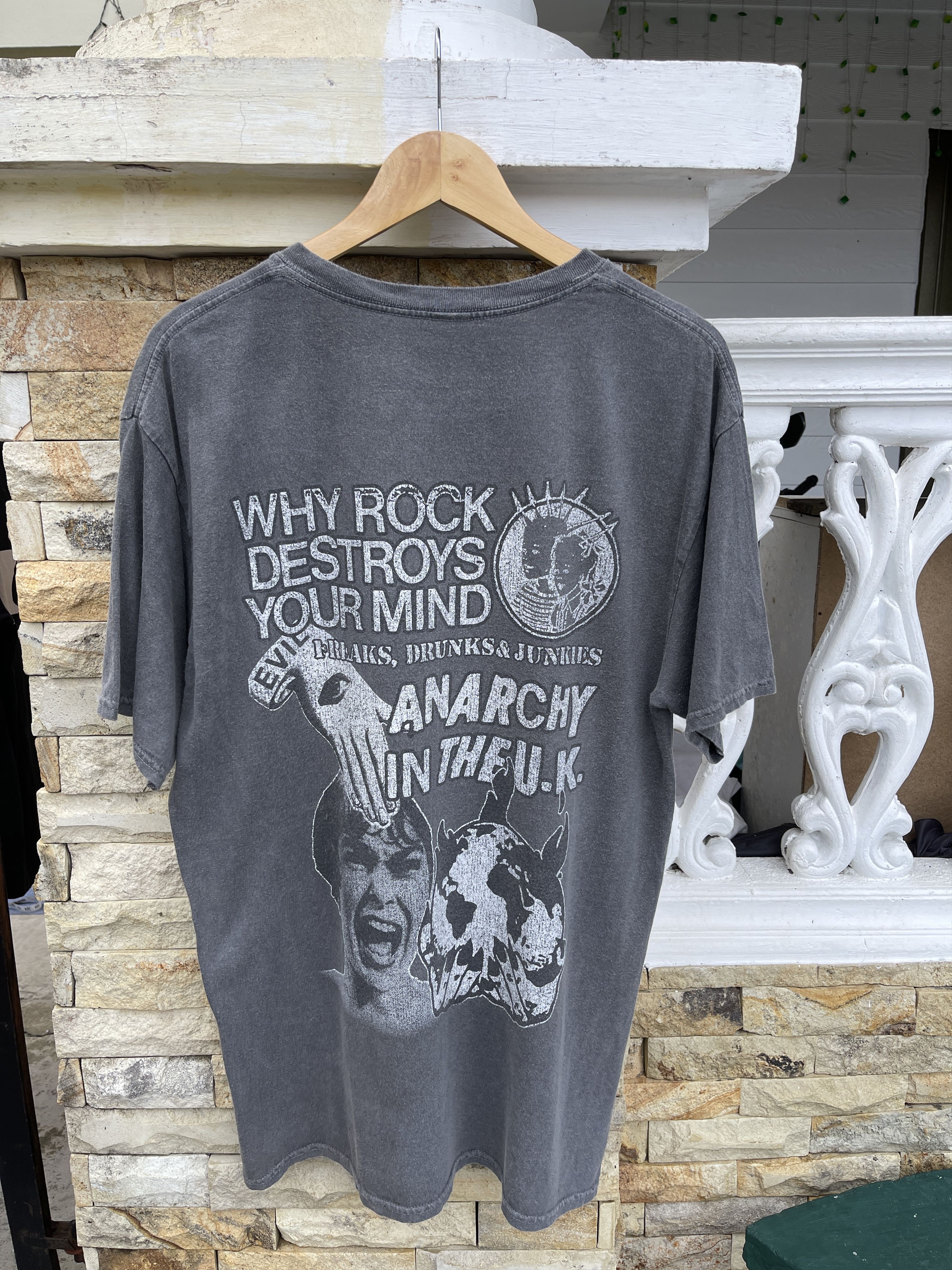 image of Band Tees x Rats Veryvintage Sun Faded Rats Get Fat Rock Band Tee in Black, Men's (Size Large)