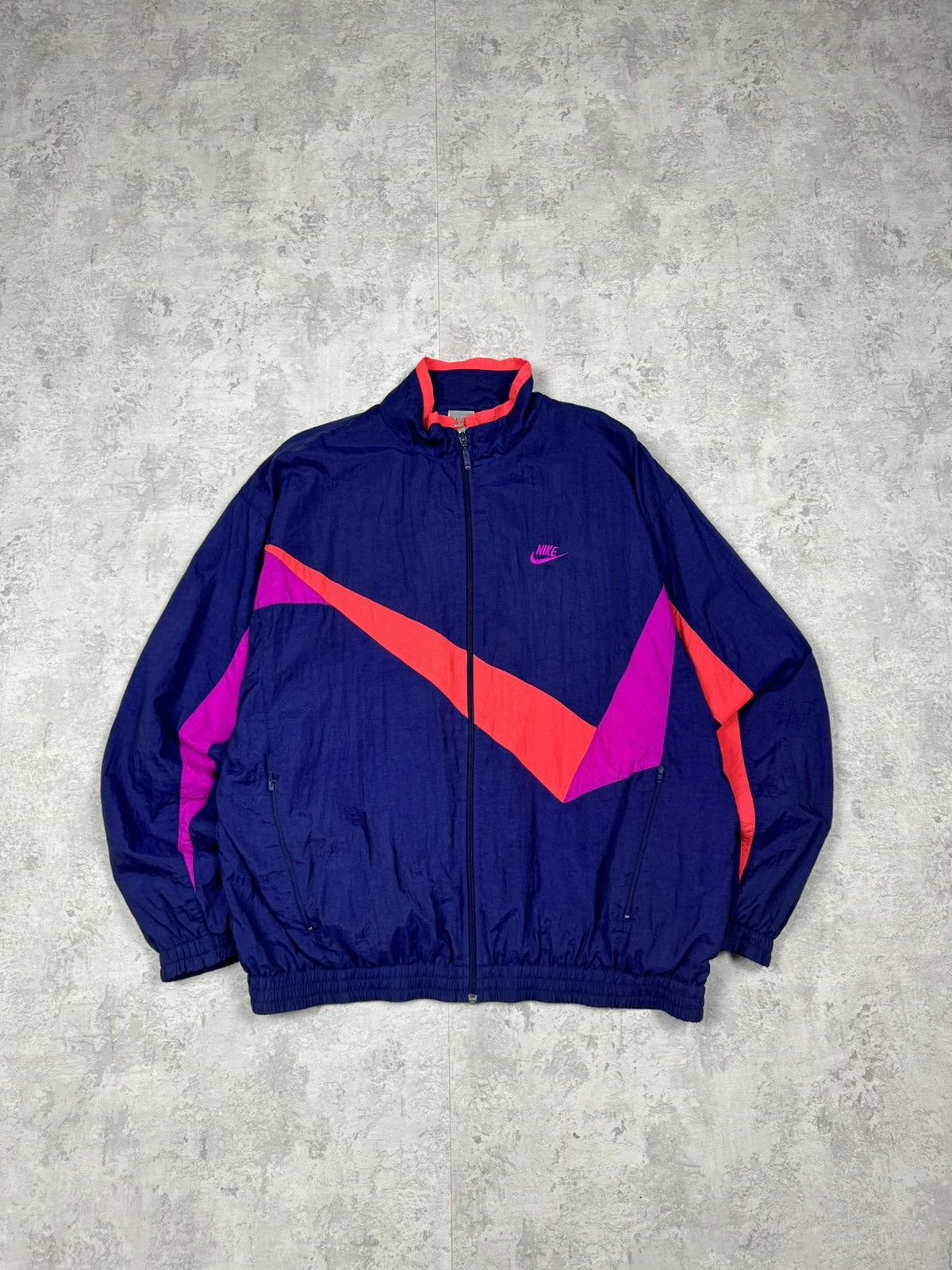 Nike Vintage Nike Y2K Nylon Track Jacket Size L Size US L / EU 52-54 / 3 - 1 Thumbnail